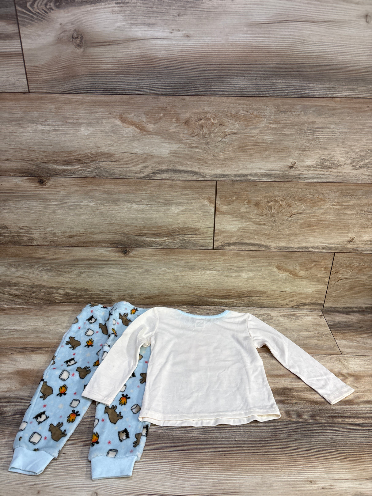 Member's Mark 2pc Pajama Set Ivory sz 2T