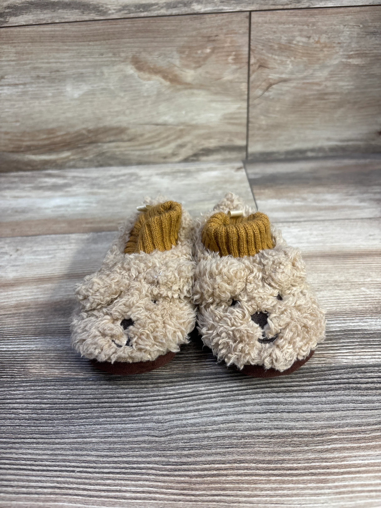Baby Gap Cozy Bear Slippers Brown sz 5/6c