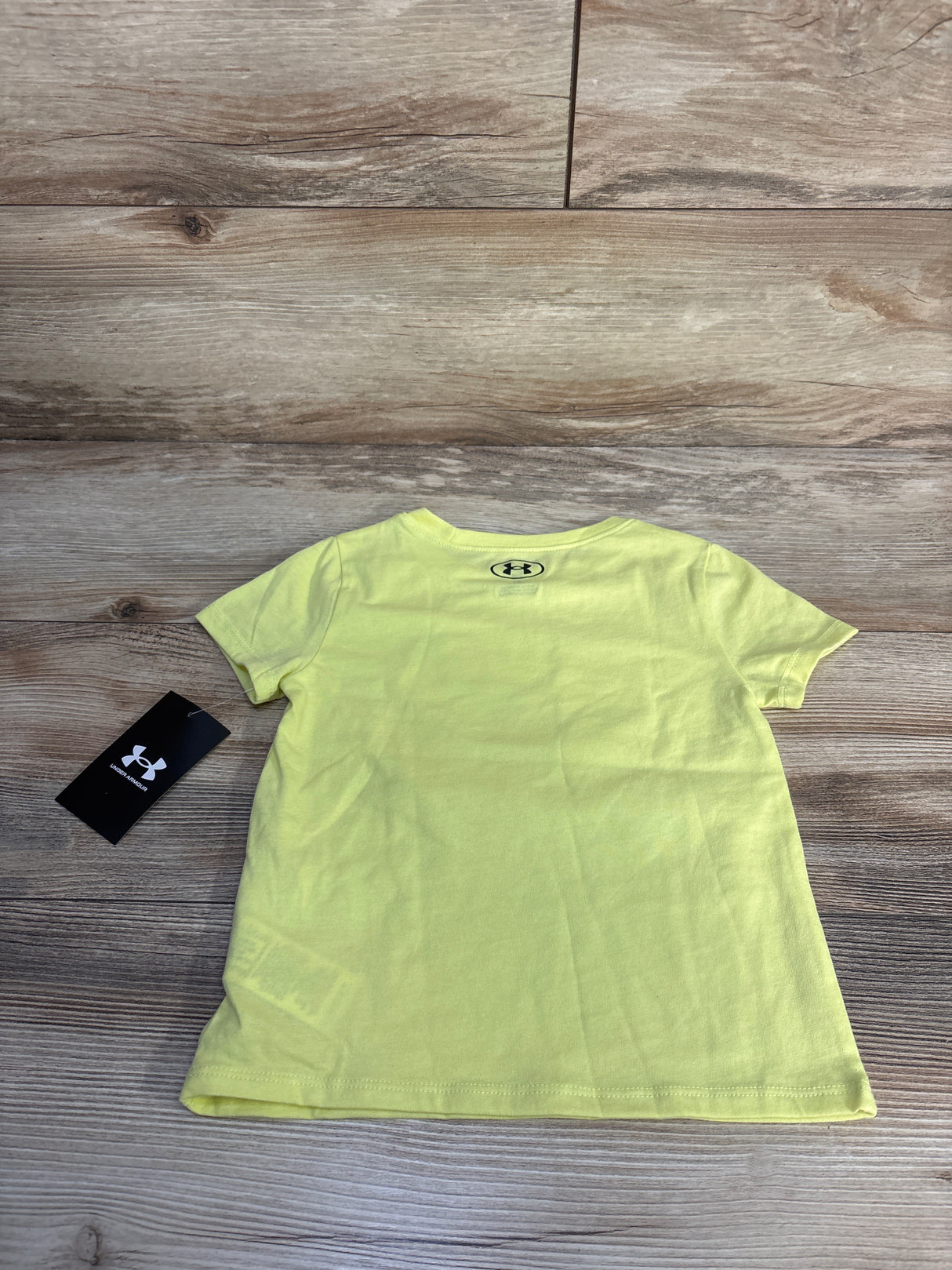 NEW Under Armour Shirt in Sonic Yellow sz 4T