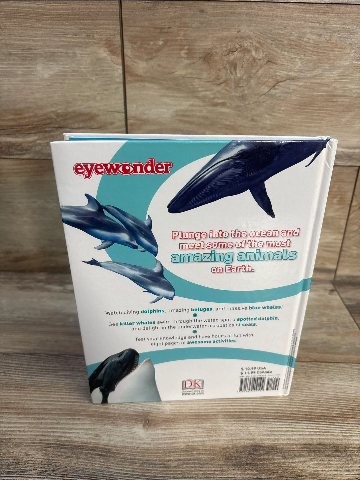 Eye Wonder: Whales and Dolphins Hardcover Book