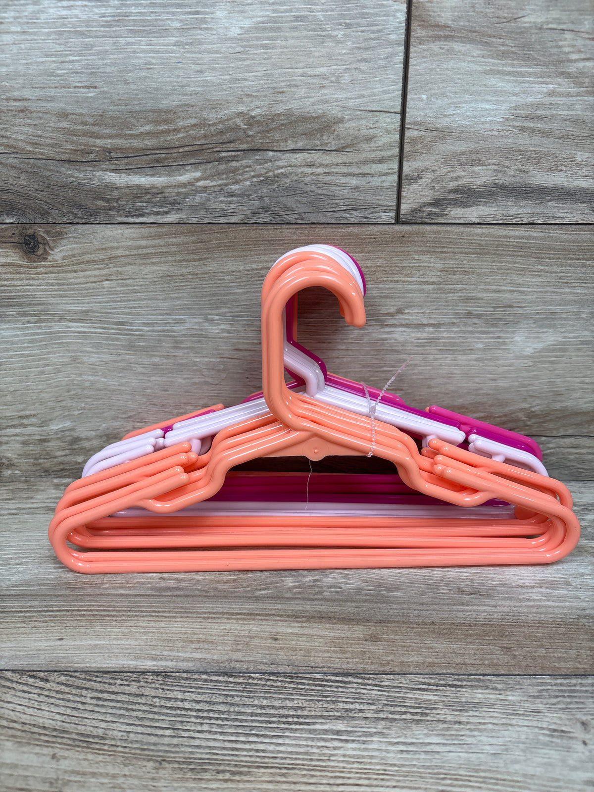 Plastic Kids' Hangers - 16pk Pink