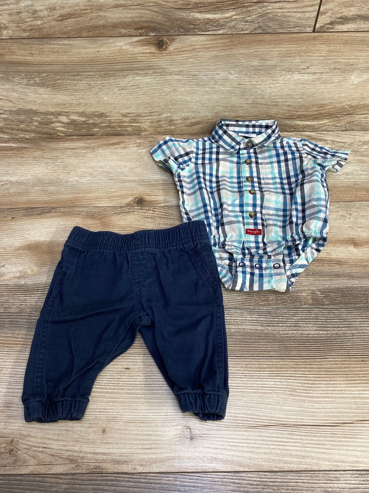 Wrangler 2pc Plaid Button Up Bodysuit & Pants White sz 3m
