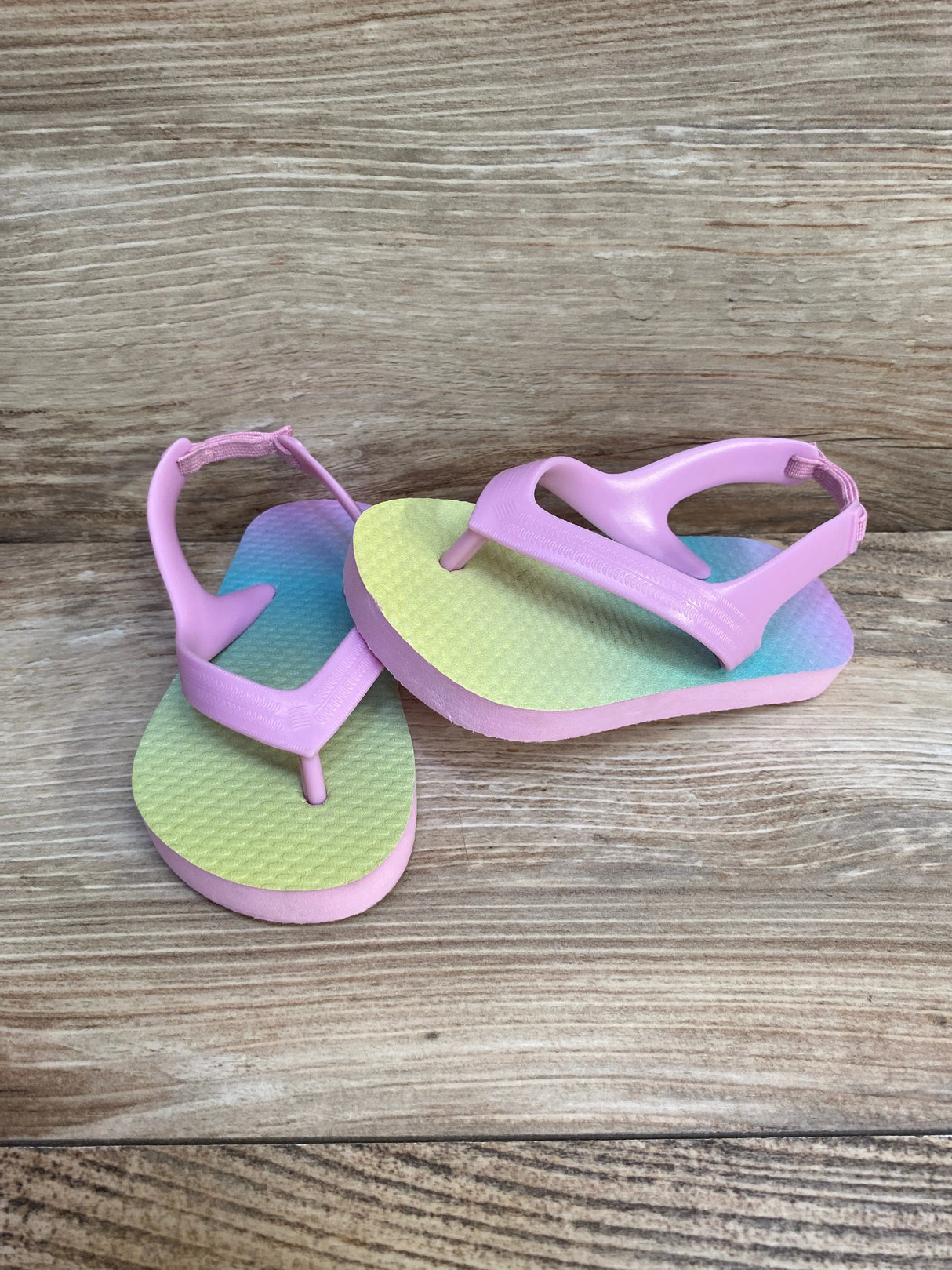 Old Navy Pastel Flip Flop Sandals sz 5c