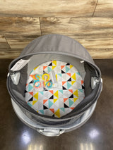 NEW Fisher Price On-The-Go Baby Dome in Windmill