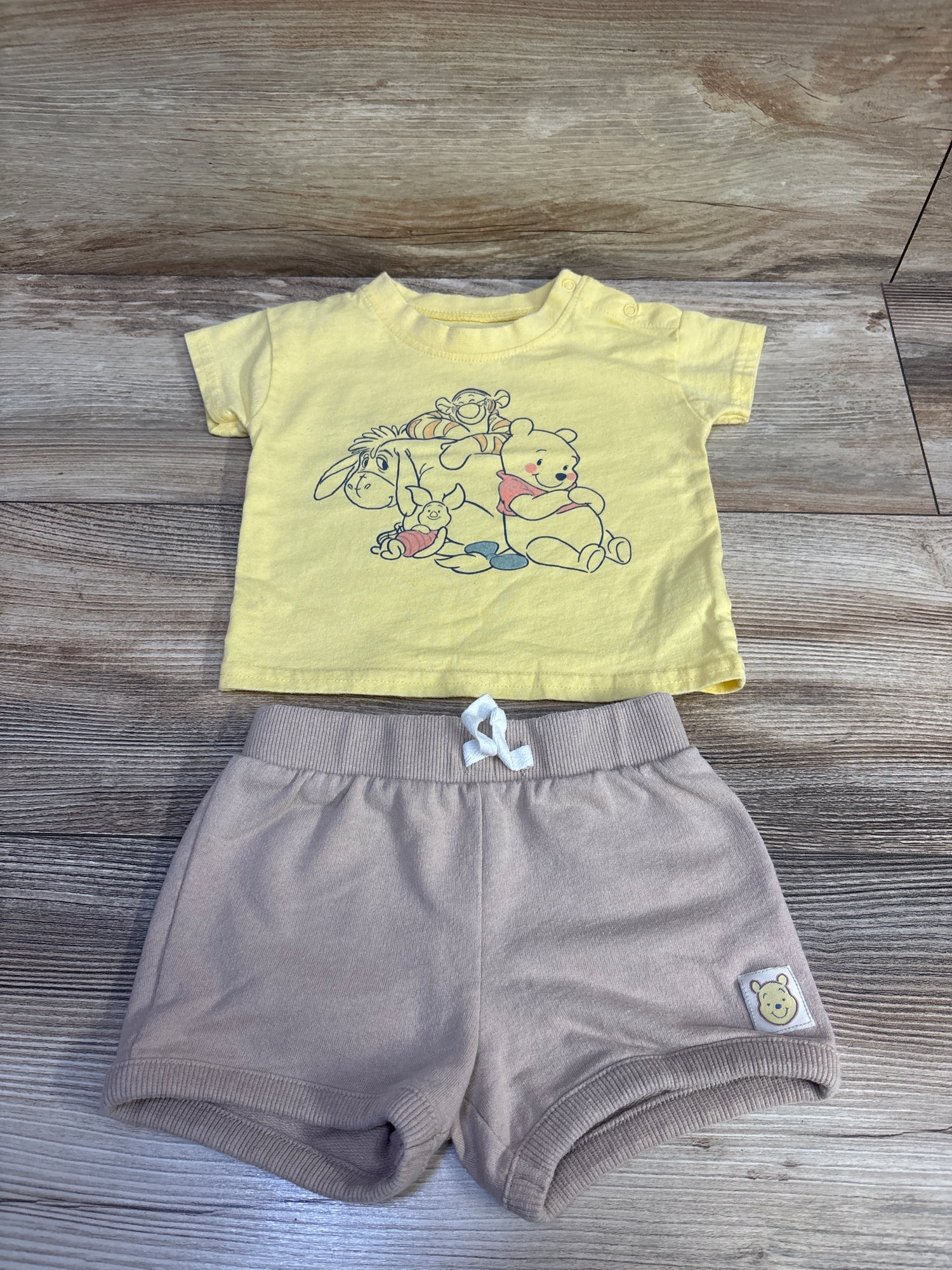 Disney Baby 2pc Winnie The Pooh Shirt & Shorts Set Yellow sz 6-9m