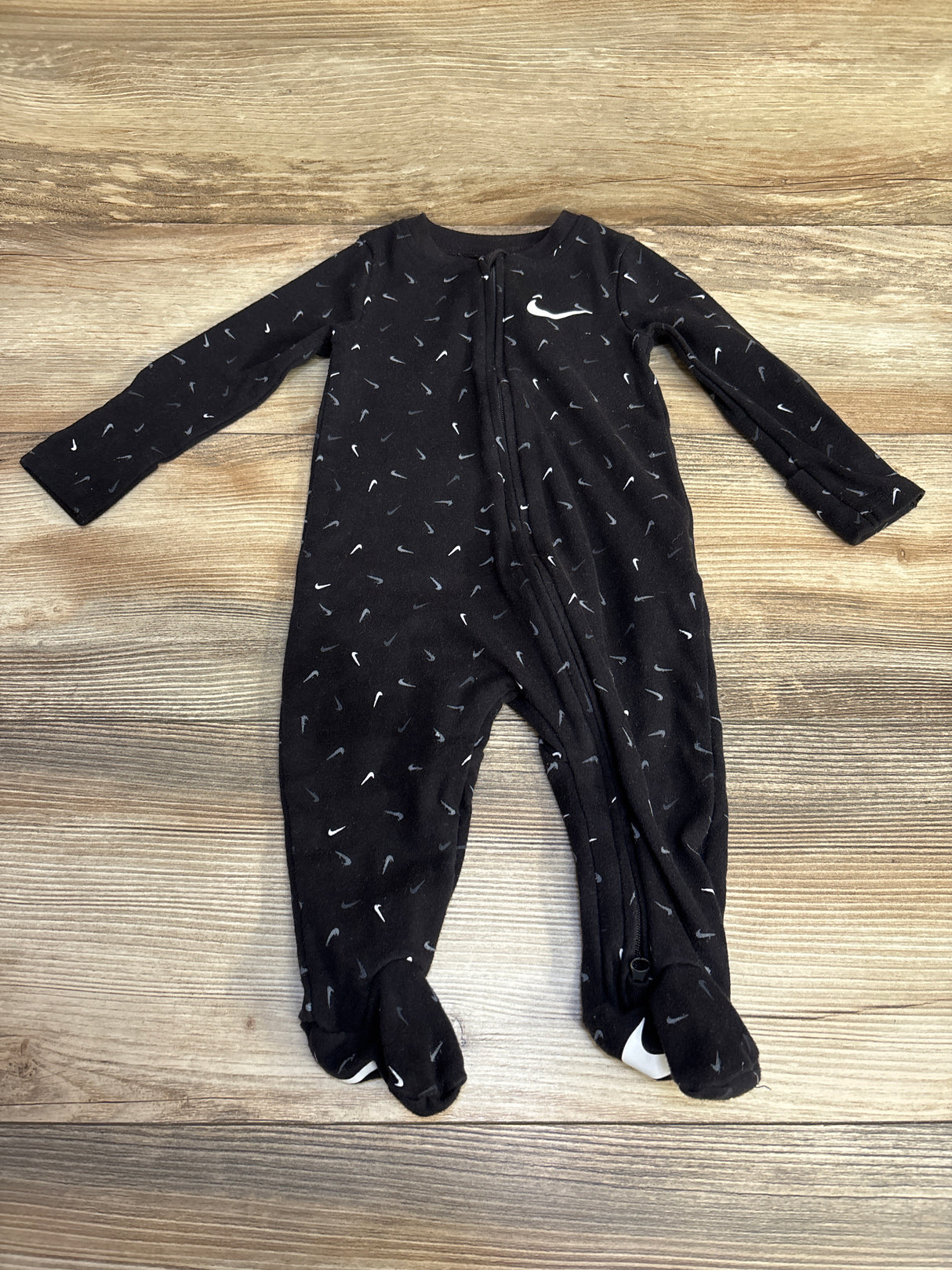 Nike Logo Sleeper Black sz 6m