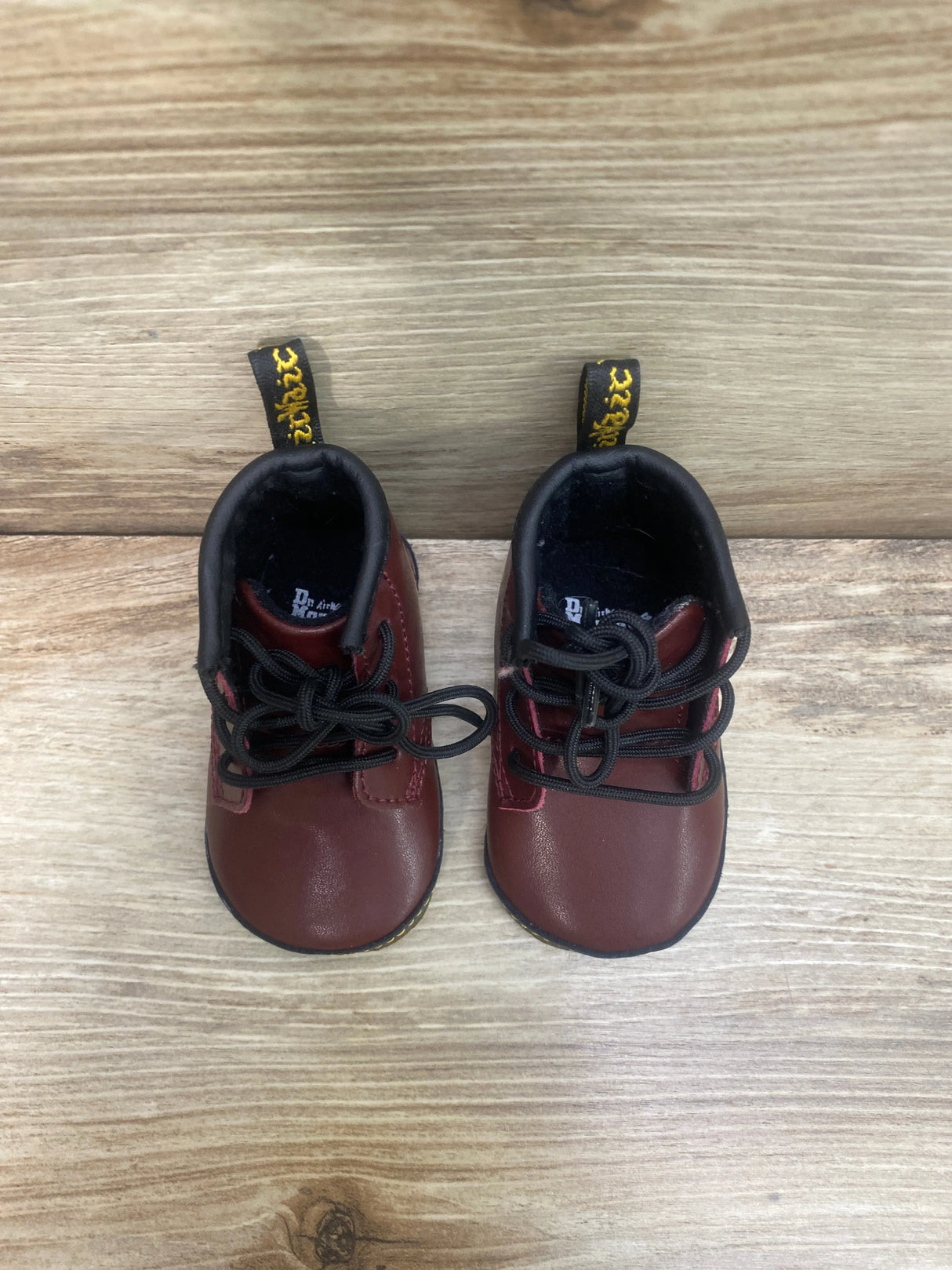 Dr. Martens Cherry Red Leather Crib Booties sz 2c