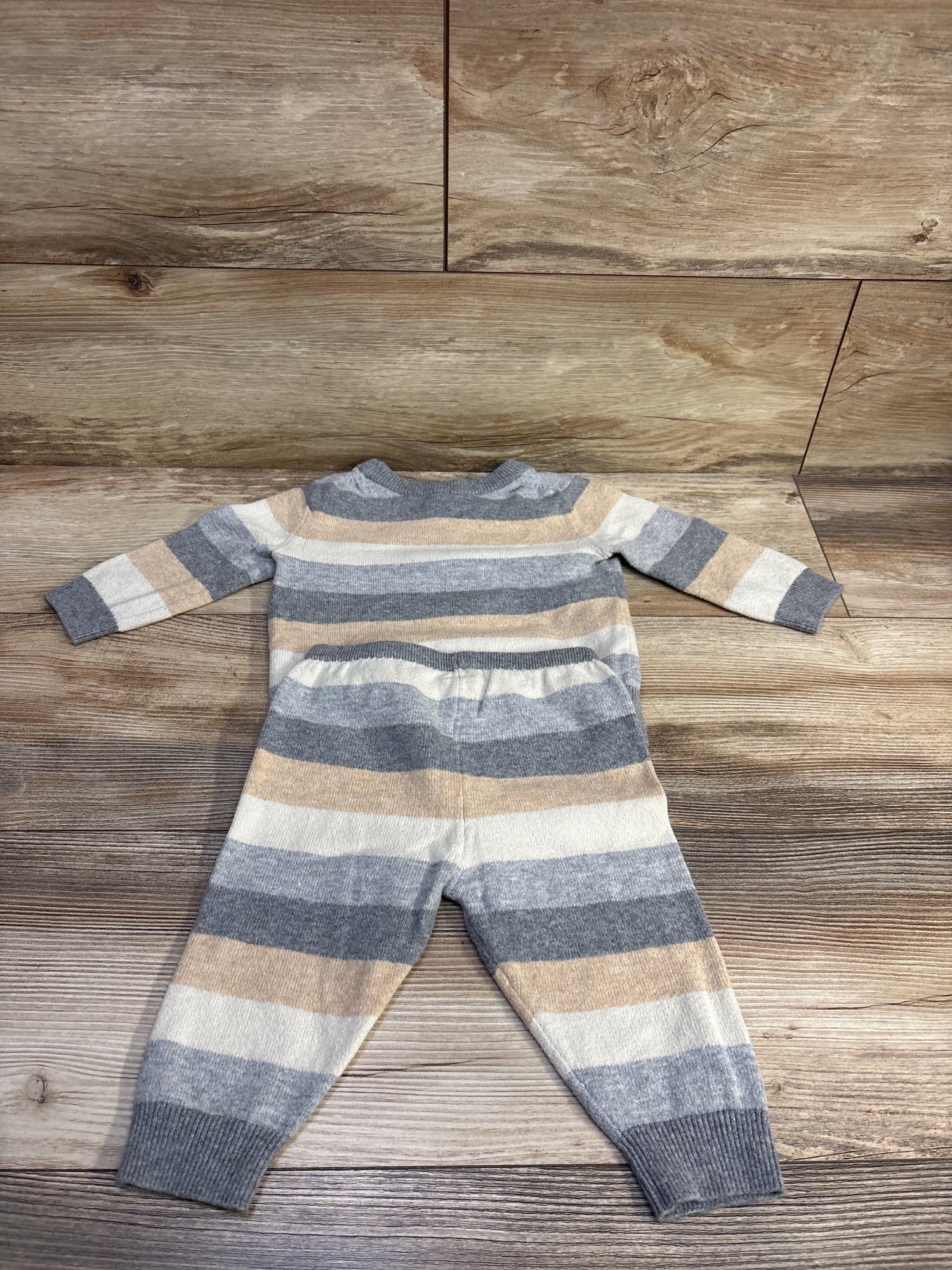 Baby Gap 2pc CashSoft Striped Sweater Outfit Set Grey sz 6-12m