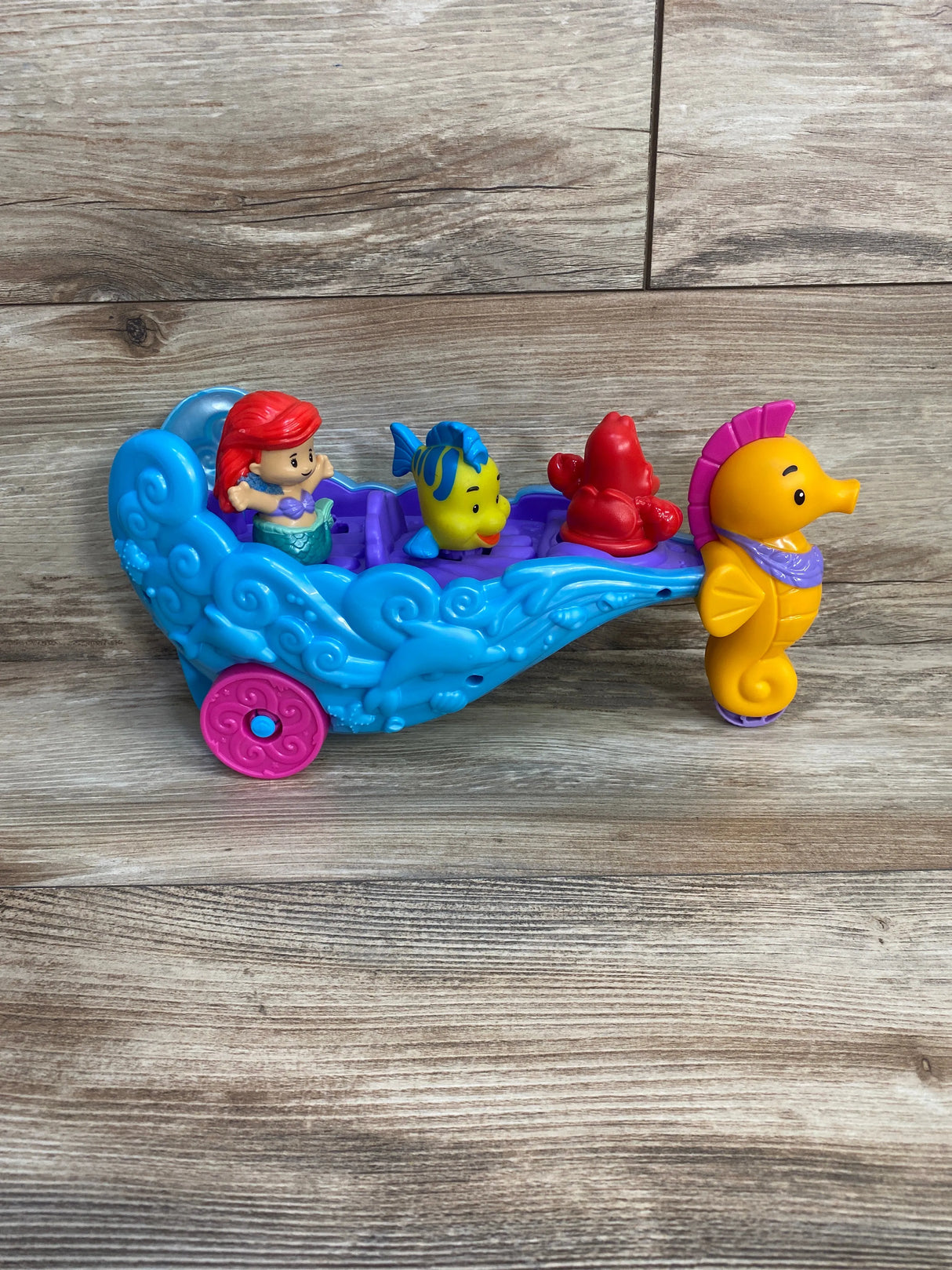 Disney Princess Little People Ariel's Light-Up Sea Carriage