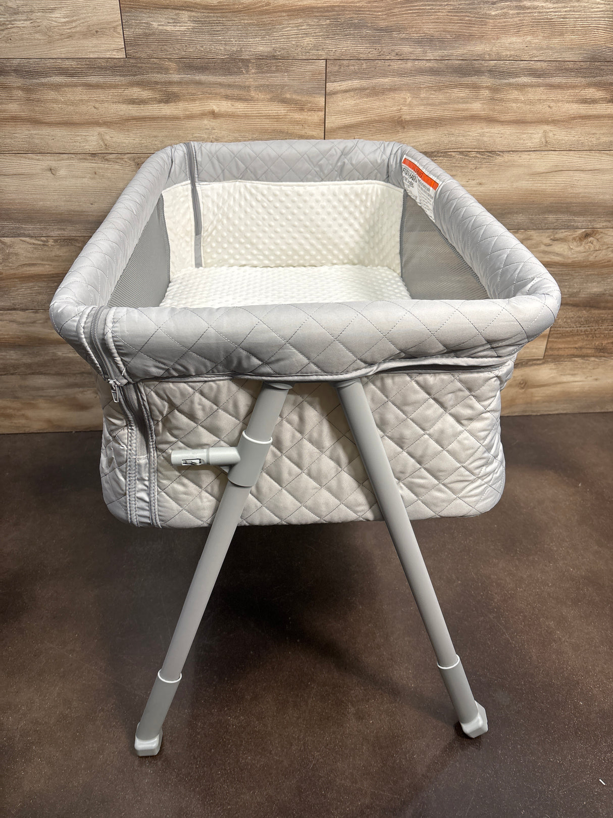 AirClub Bassinet Bedside Sleeper Grey