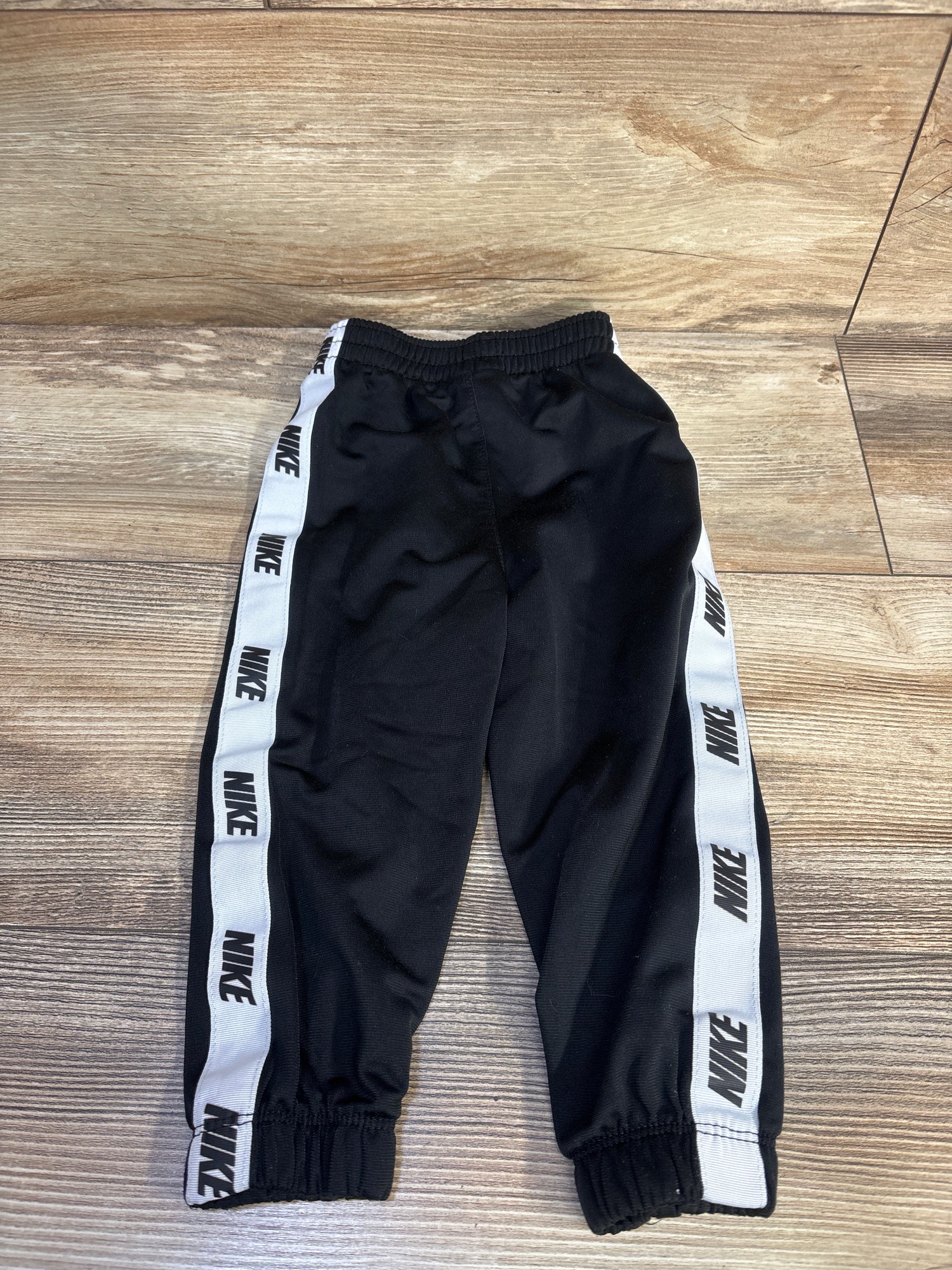 Nike Taped Joggers Black sz 18m