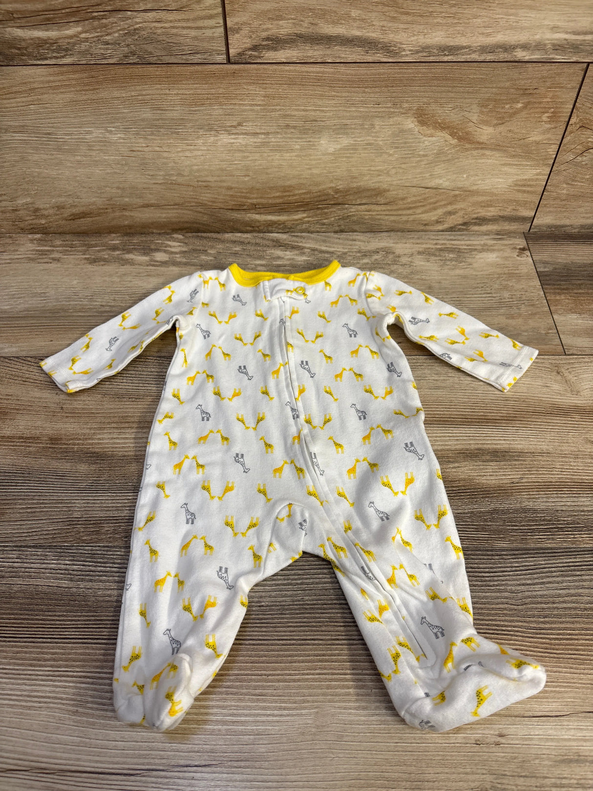 Simple Joys Giraffe Sleeper White sz 0-3m - Me n Mommy To Be