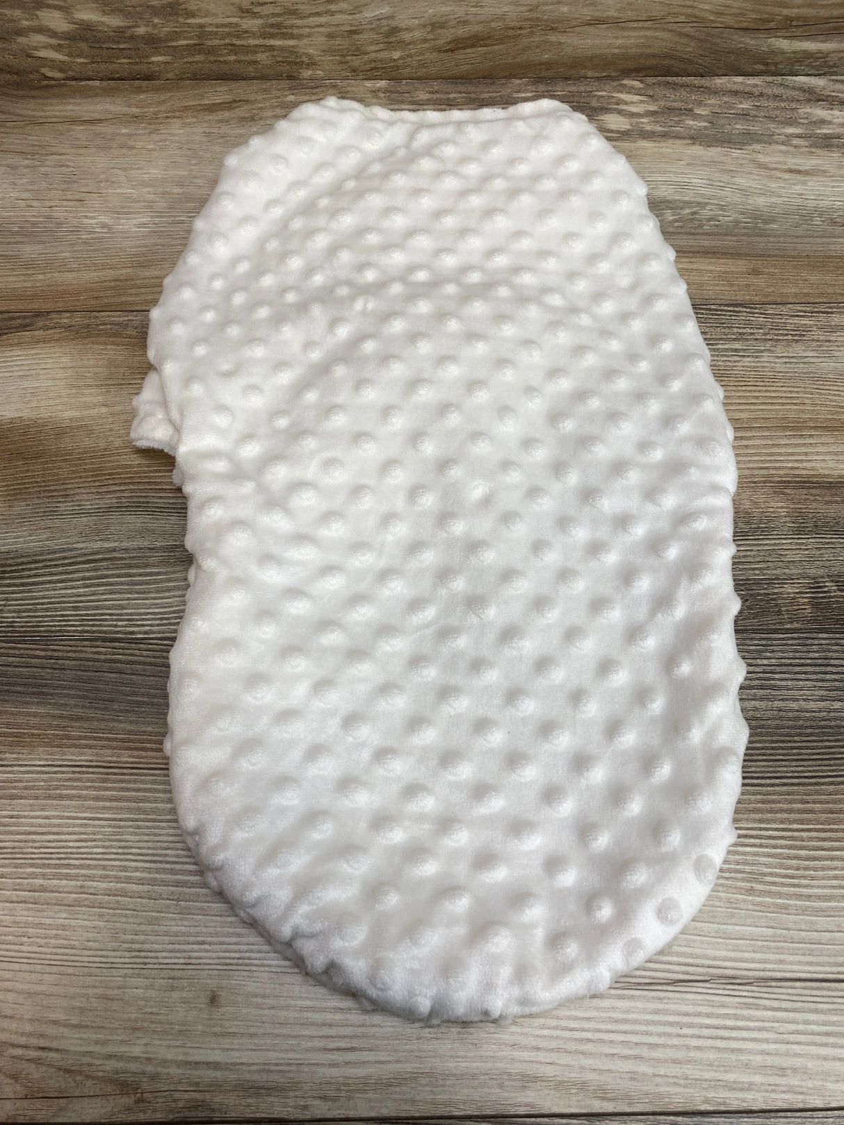 Petite L'amour Minky Dot Swaddle White sz 0-3m