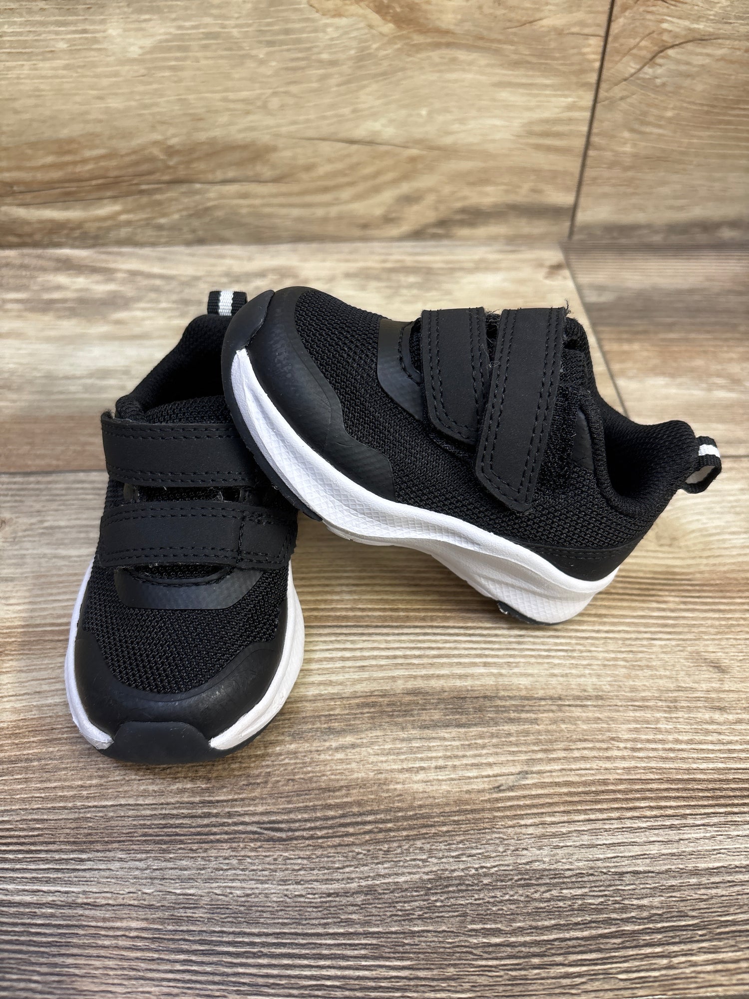 Athletic Works Mesh Jogger Sneakers Black sz 4c