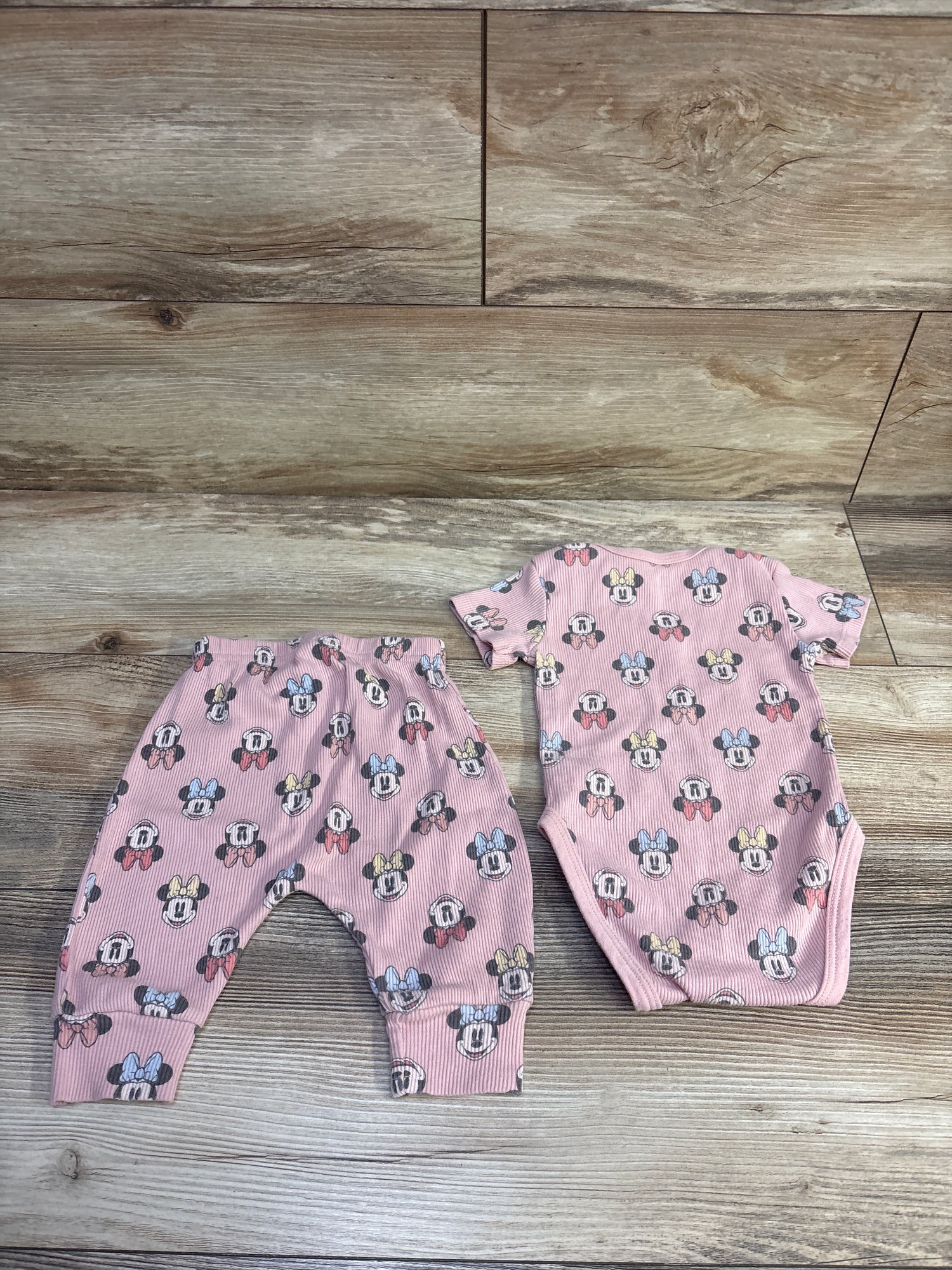 Disney Baby 2pc Minnie Mouse Ribbed Bodysuit & Pants Set Pink sz 3/6m