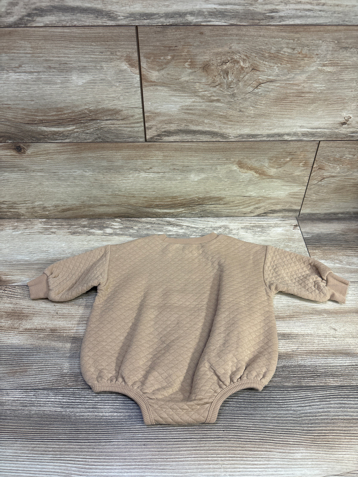Nike Long Sleeve Quilted Bubble Romper Beige sz 6m