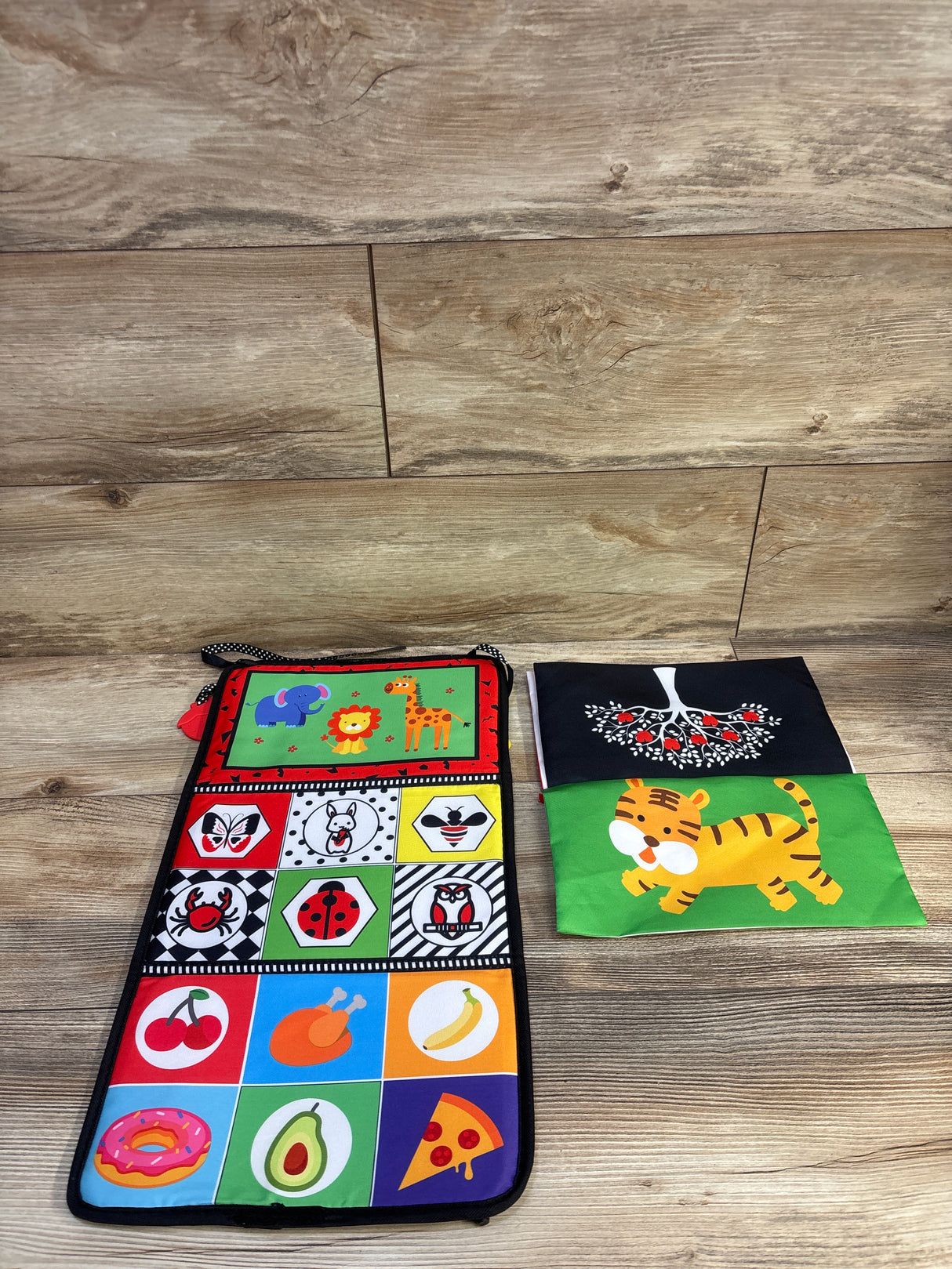 Thremhoo High Contrast Tummy Time Mirror with Teethers and Soft Crinkle Book