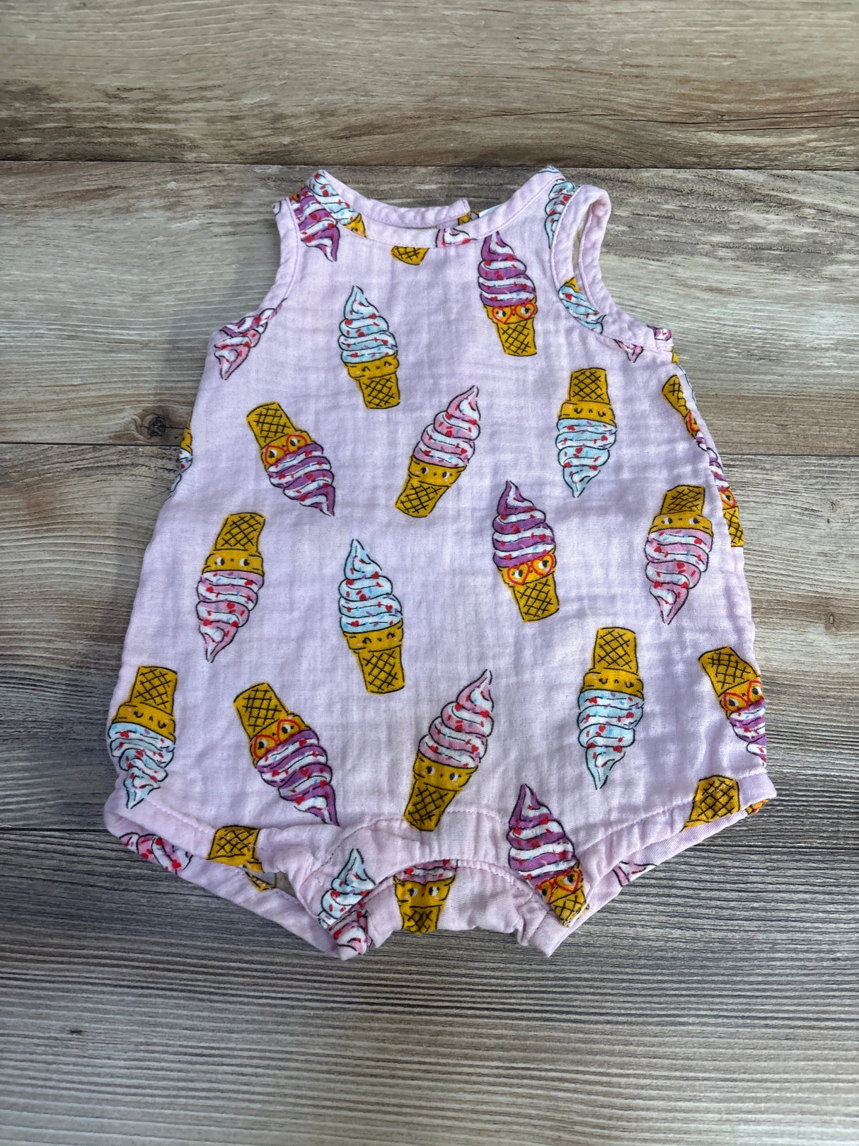 Old Navy Ice Cream Romper Pink sz 6-12m - Me n Mommy To Be