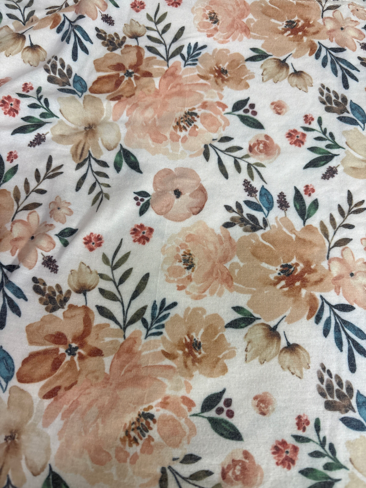 Copper Pearl Stretchy 5 in 1 Multi Use Cover Floral White