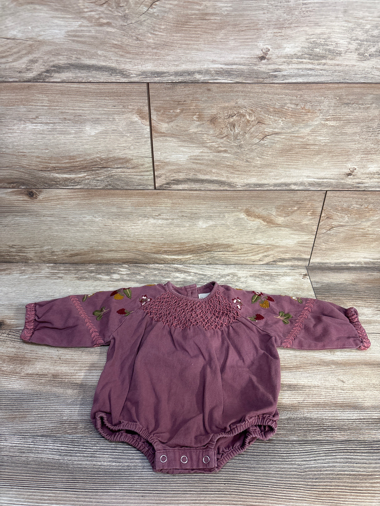 Shirley Bredal Embroidered Cotton Bubble Romper Mauve sz 3-6m
