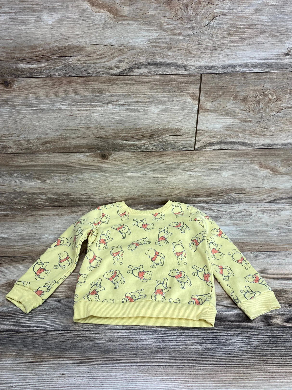 Disney Winnie The Pooh Sweatshirt Yellow sz 4T