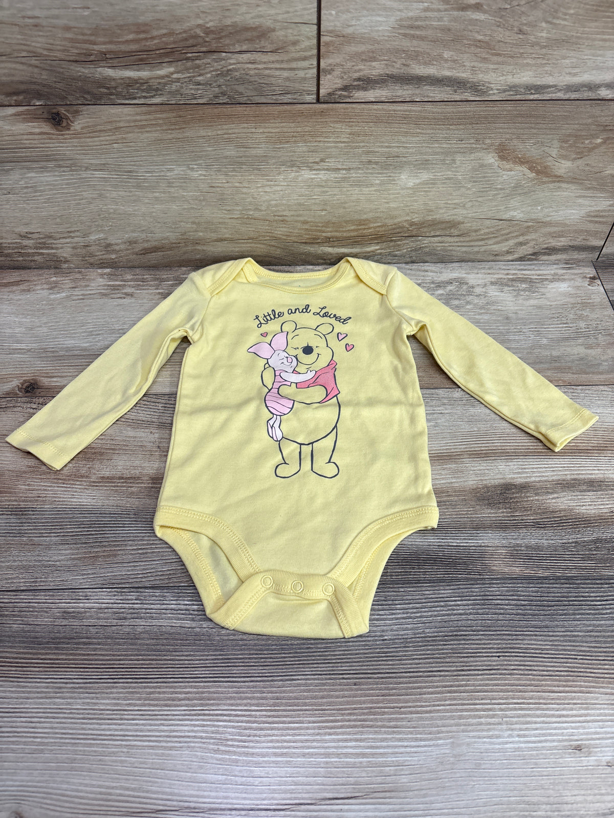 Disney Baby Winnie The Pooh Long Sleeve Bodysuit Yellow sz 9m