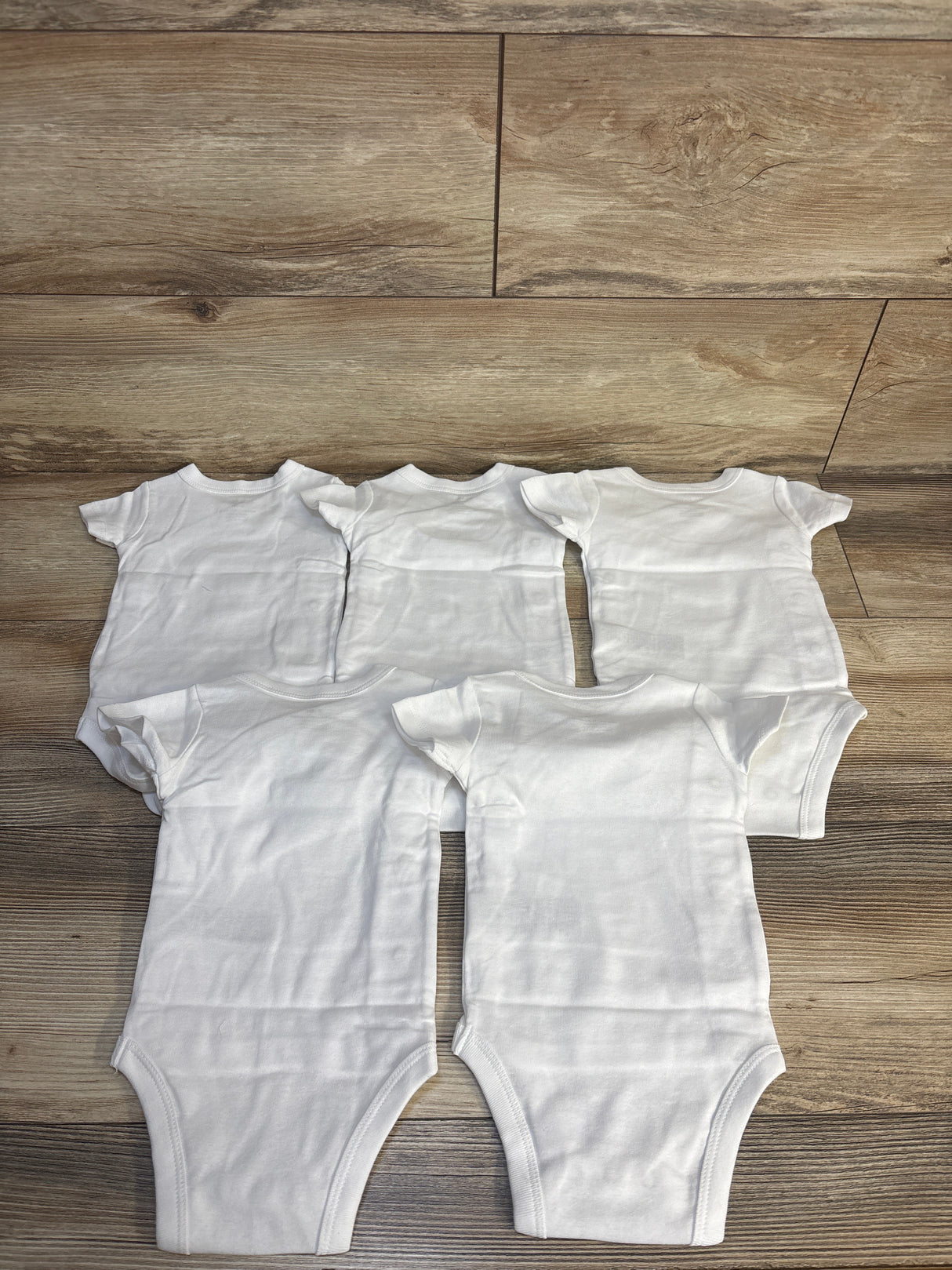 NWOT Simple Joys 5pk Kimono Bodysuits White sz 0-3m