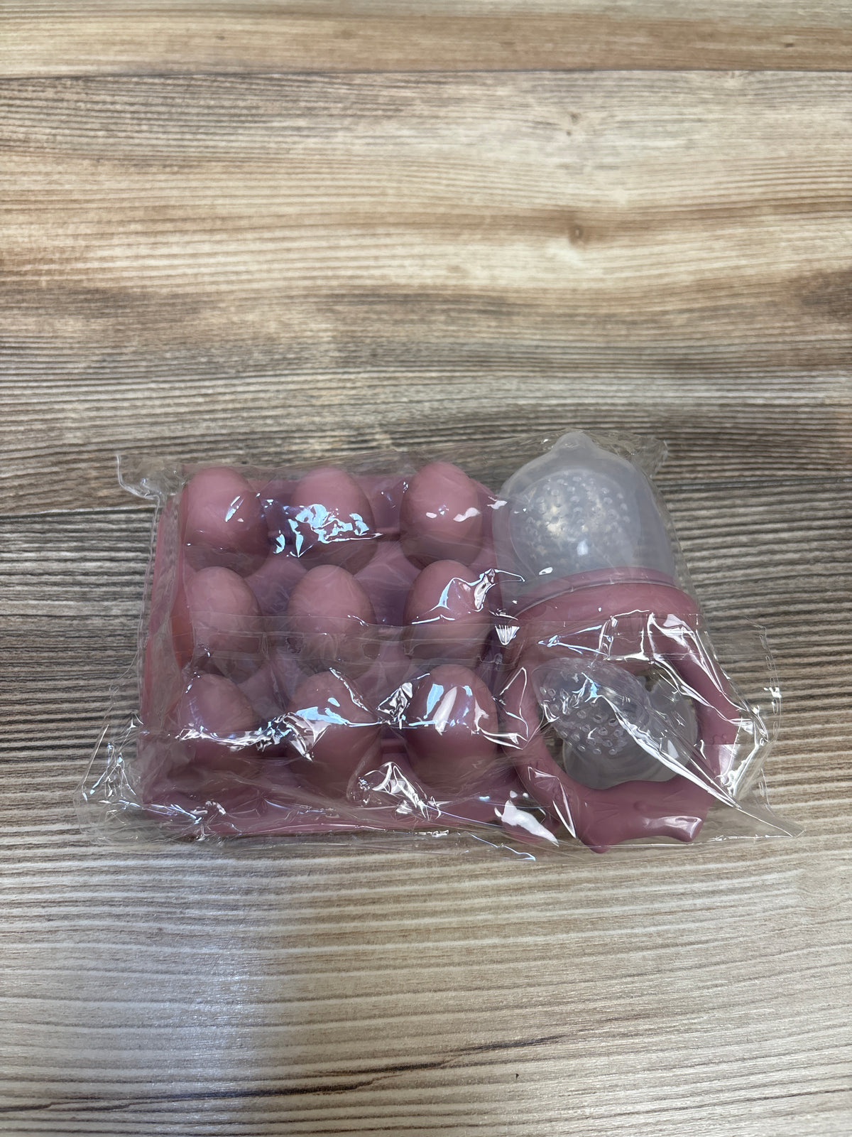 NEW Lovbaby Fruit Food Feeder & Breastmilk Popsicle Mold