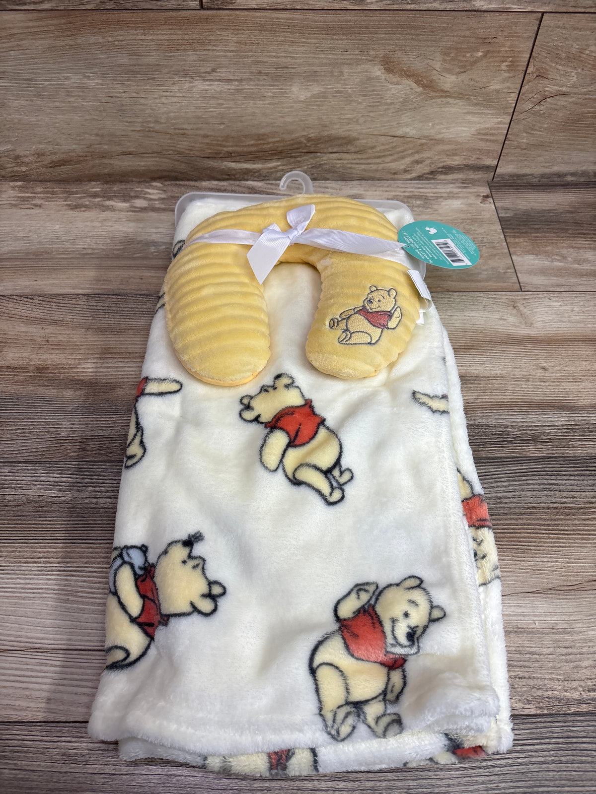 NEW Disney Baby Winnie The Pooh Blanket & Travel Pillow Set Yellow