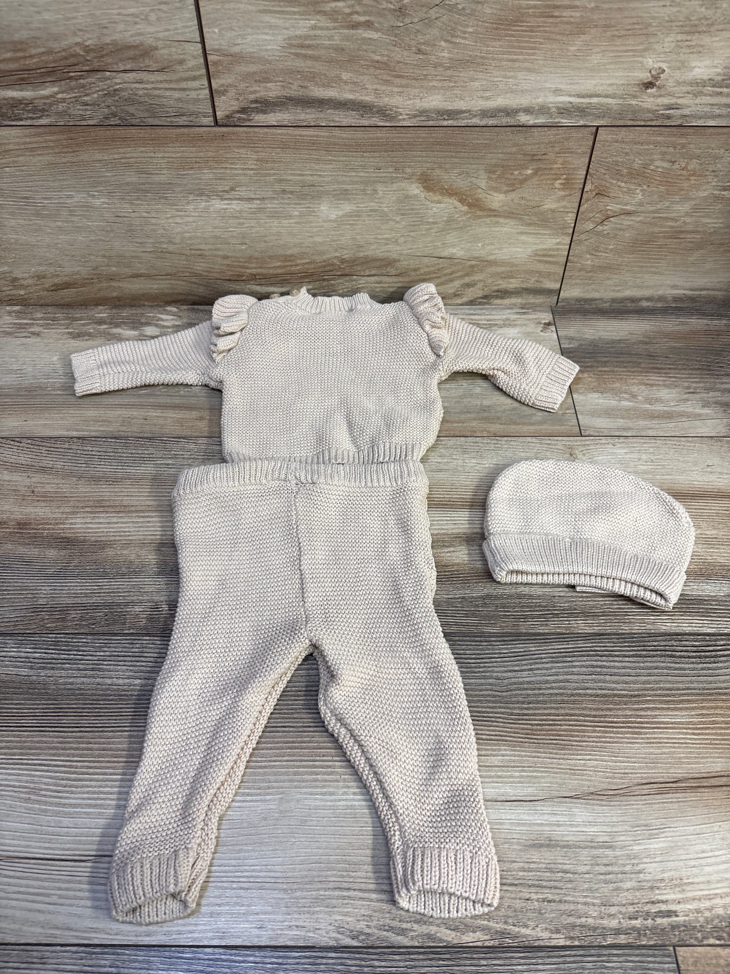 Nicole Miller 3pc Cable Knit Sweater, Pants, & Hat Set Tan sz 3/6m