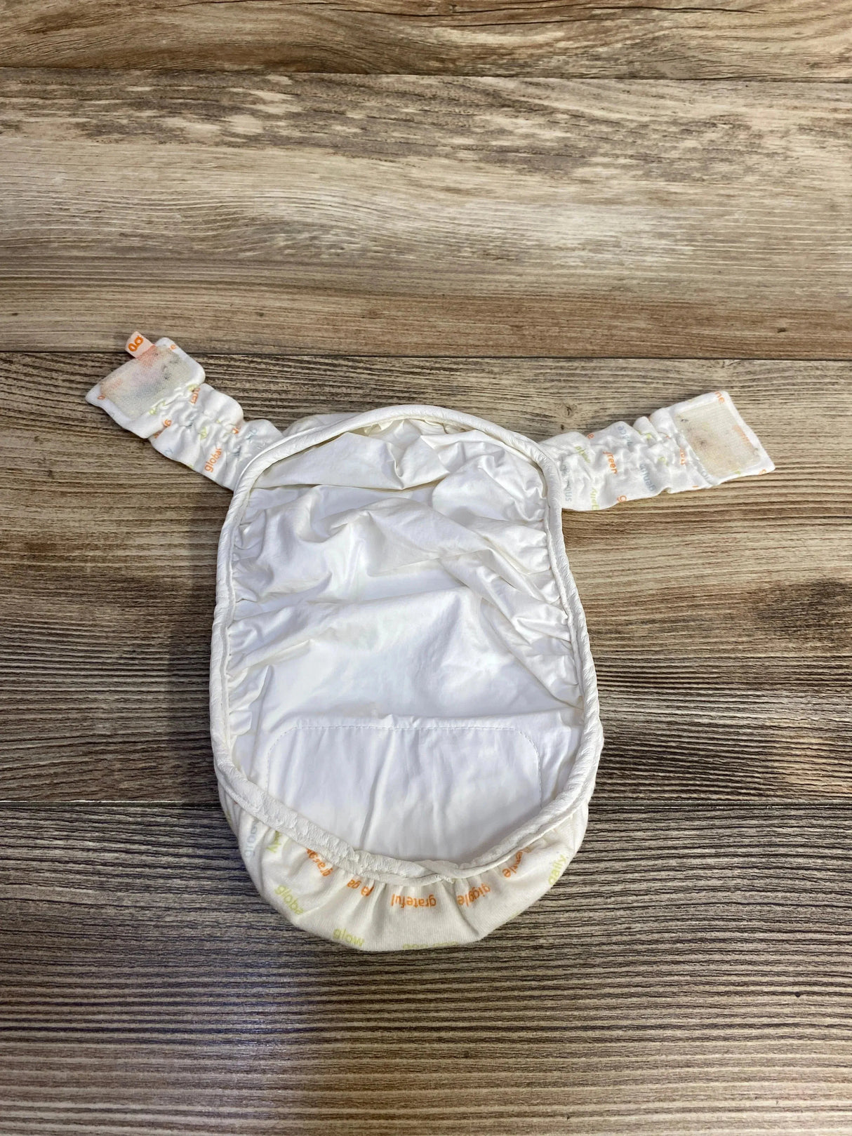 gDiapers Cloths Diapers Ivory Words 7pk sz Newborn - Me n Mommy To Be