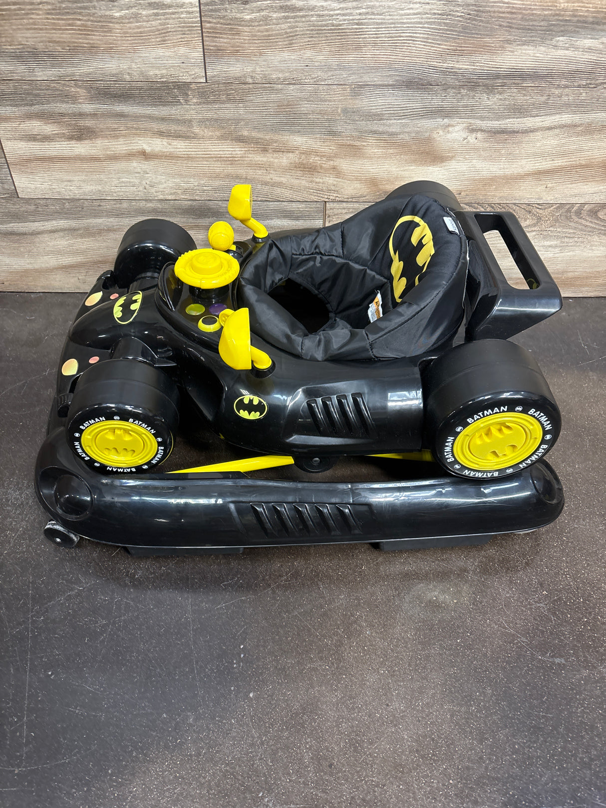 KidsEmbrace DC Comics Batmobile Baby Walker Black/Yellow