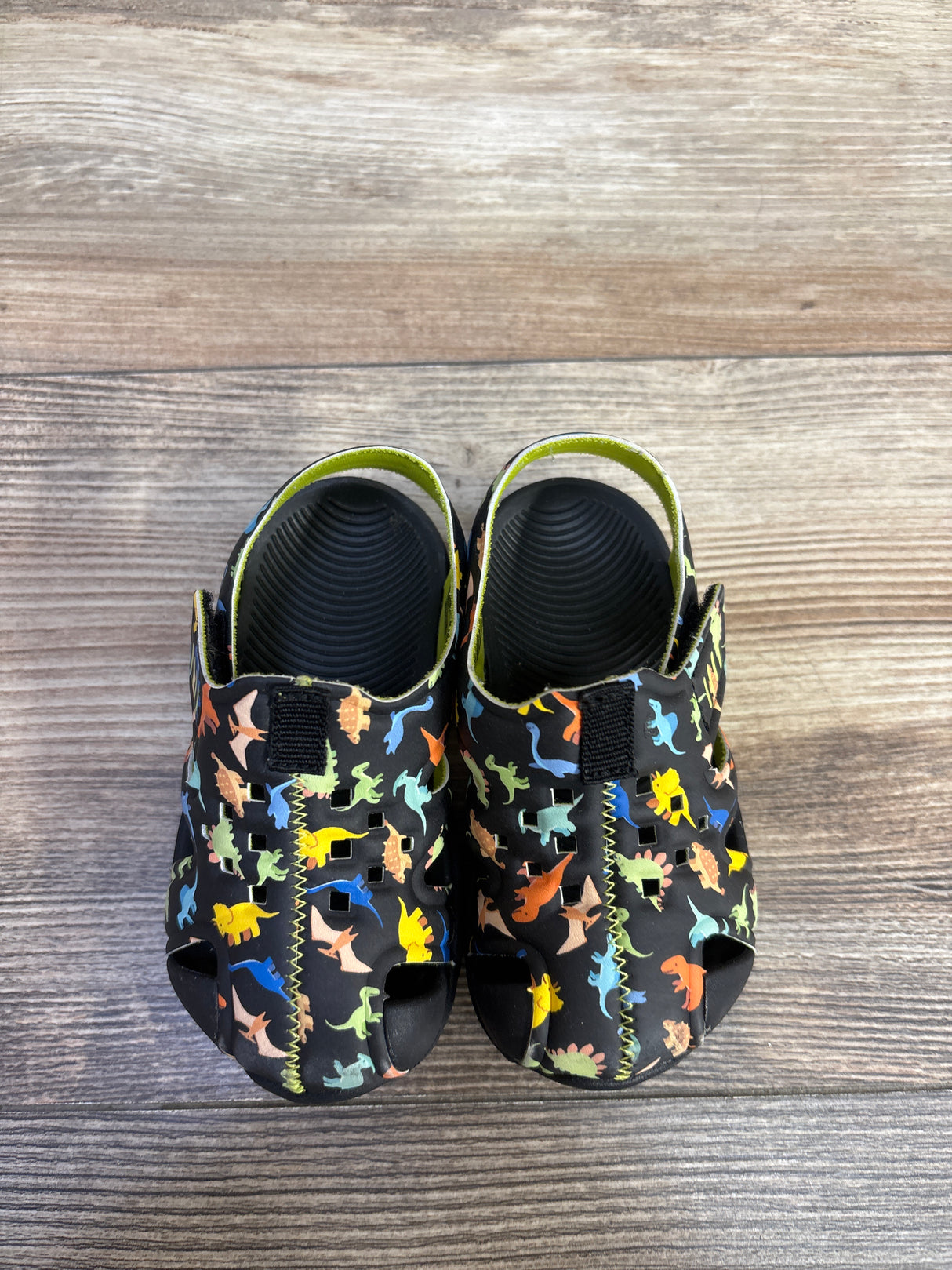 Wonder Nation Dinosaur Bump Toe Sandals Black sz 5c