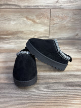 American Exchange Mudd Stormy Platform Clogs, Black sz 6c
