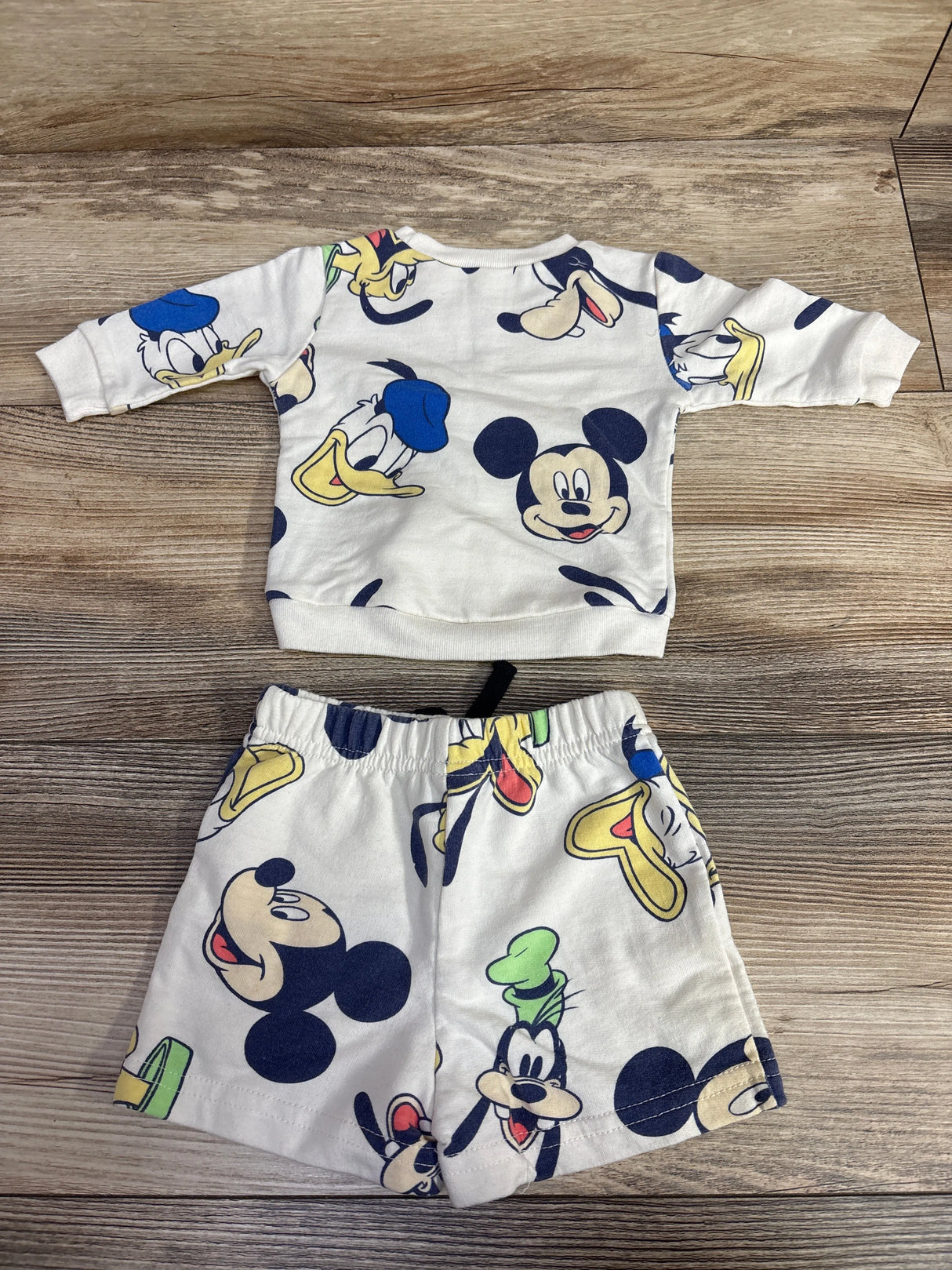 Disney Baby 2pc Mickey Mouse Sweatshirt & Shorts Set Cream sz 0-3m