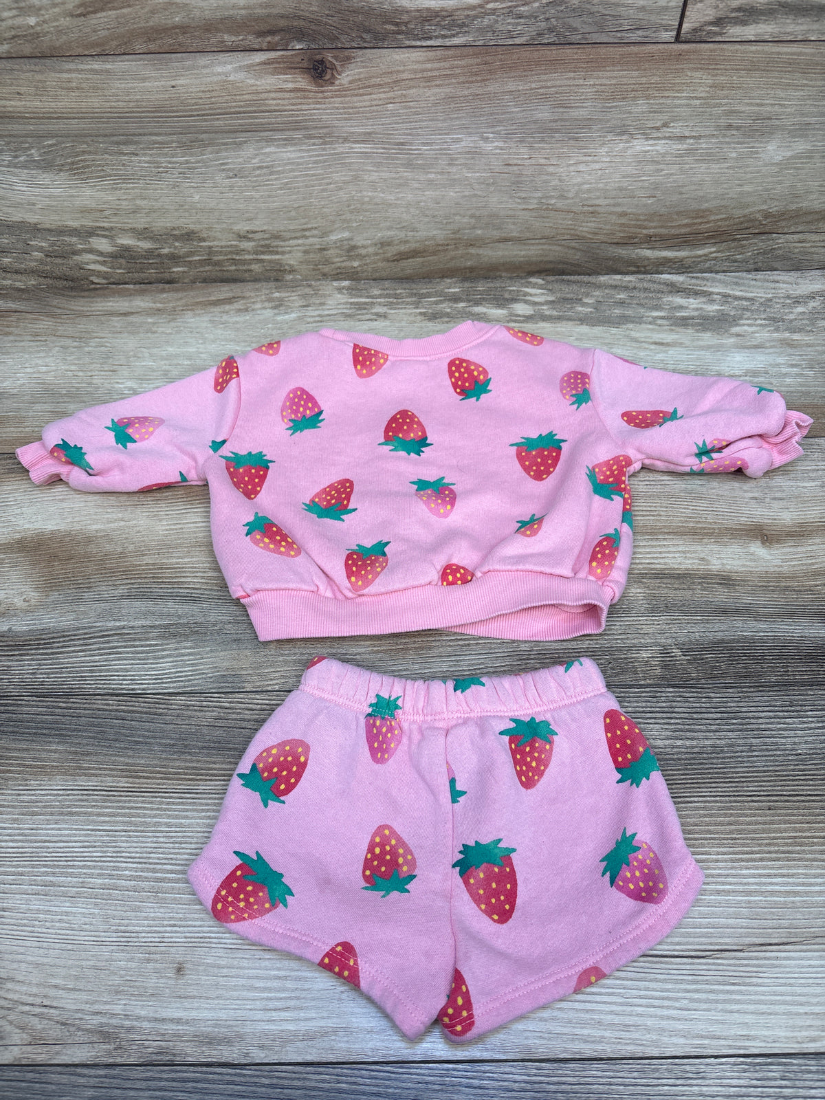 Old Navy 2pc Strawberry Pullover Sweatshirt & Shorts Set Pink sz 3-6m