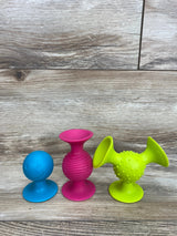 Fat Brain Toys pipSquigz Rattle Suction Cups, Green 3Pc