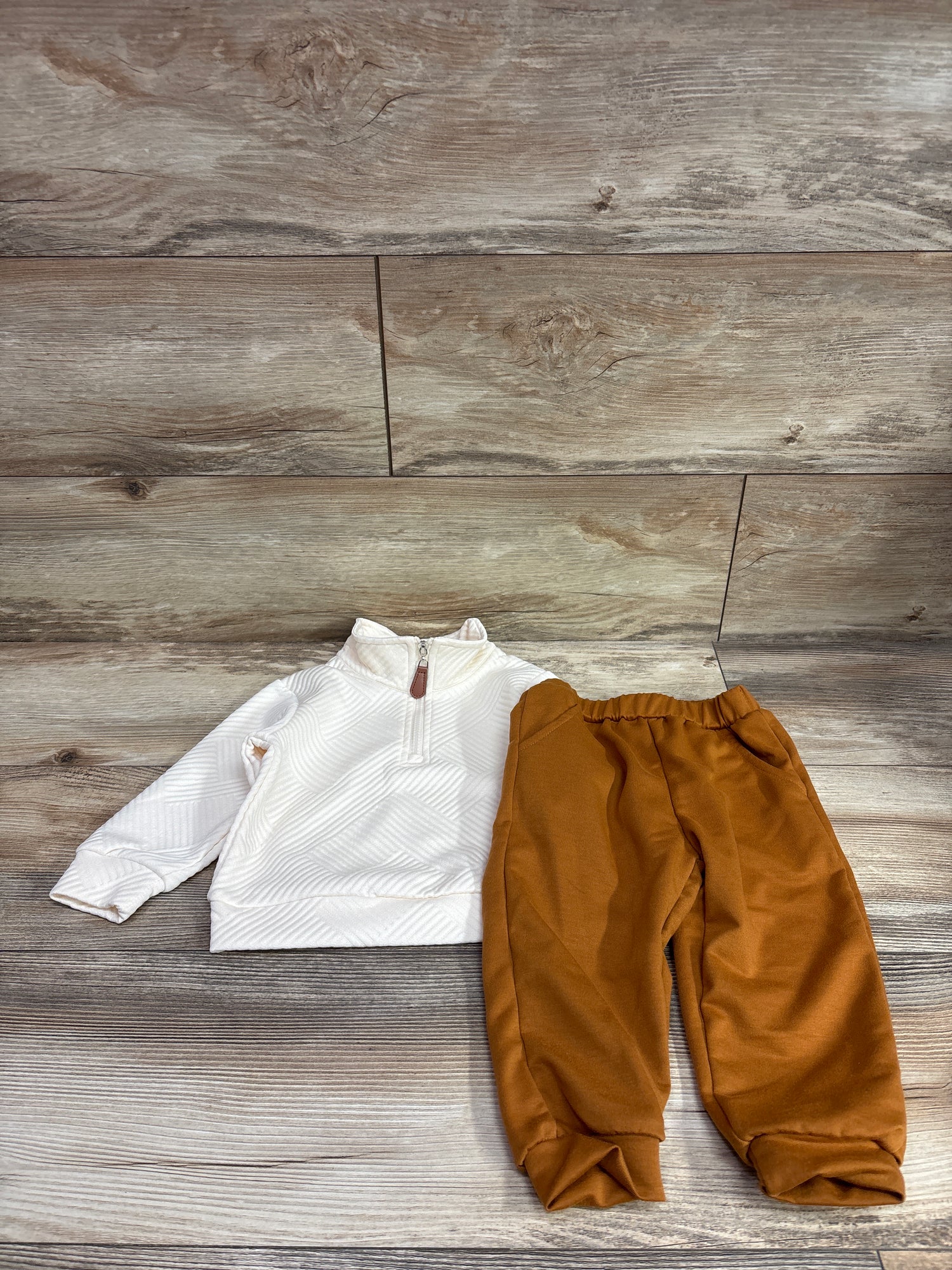 Younger Tree 2pc Pullover Half-Zip Sweatshirt & Pants Set Ivory sz 12-18m