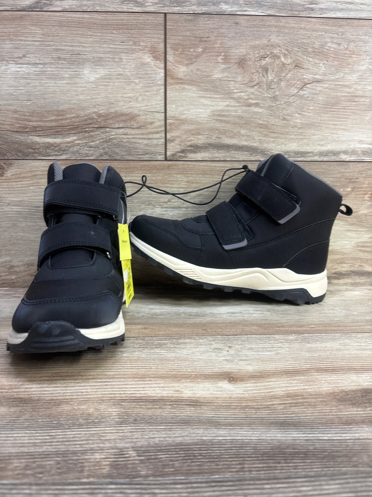 NEW All In Motion Waterproof Arrow Snow Boot Jet Black sz 6Y