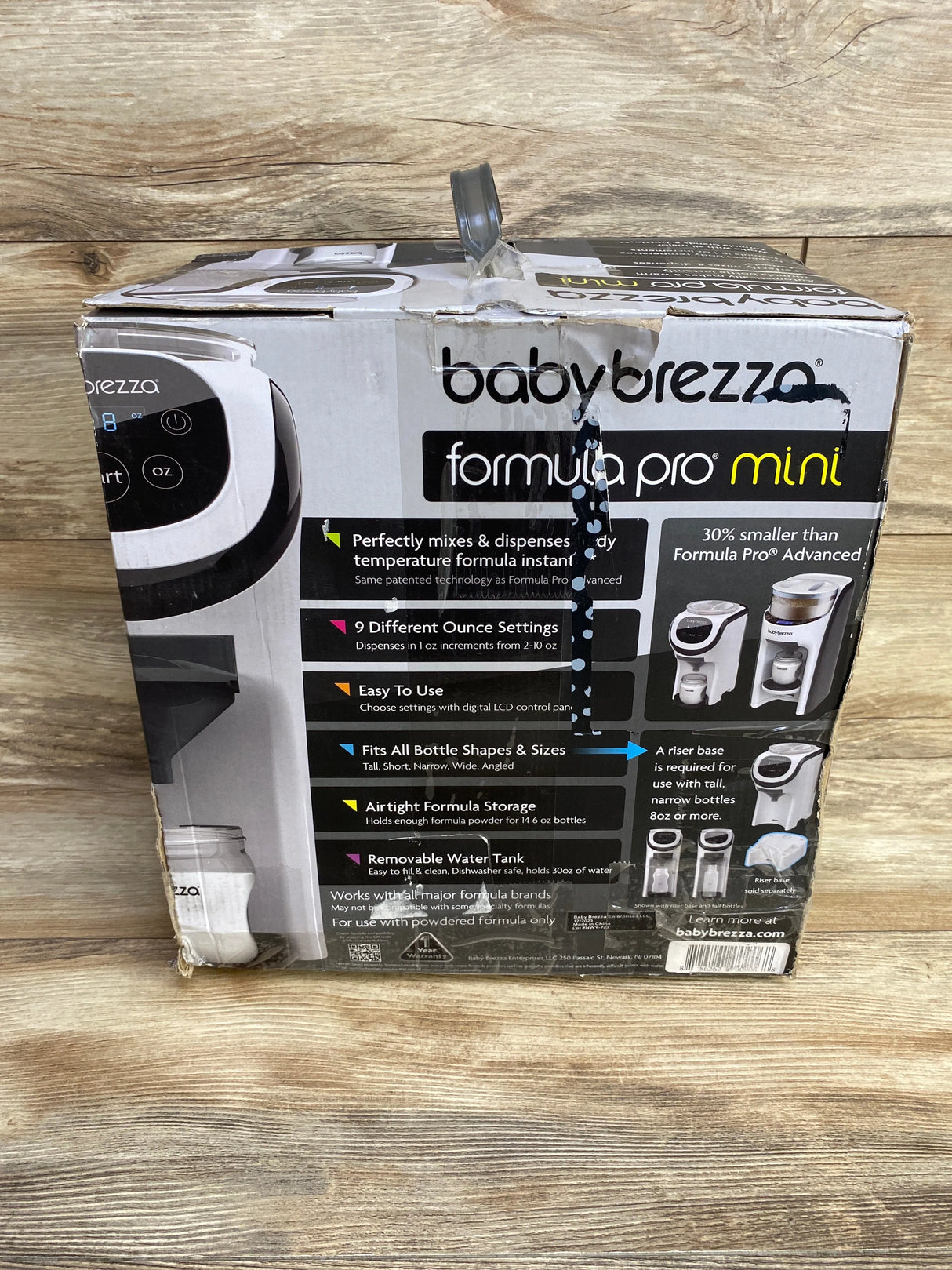 NEW Baby Brezza Formula Pro Mini Baby Formula Dispenser