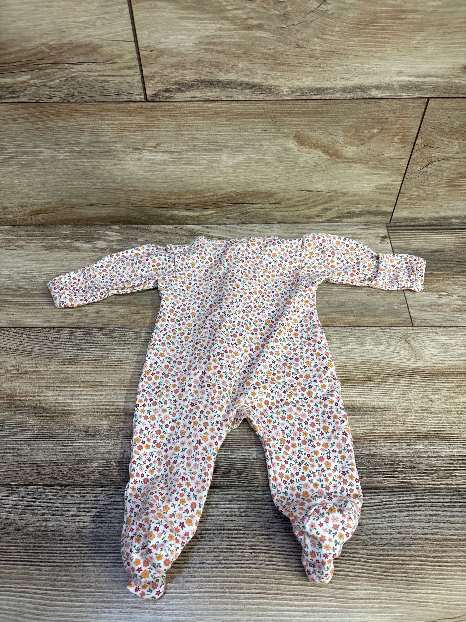 Kissy Kissy Floral Sleeper White sz Newborn
