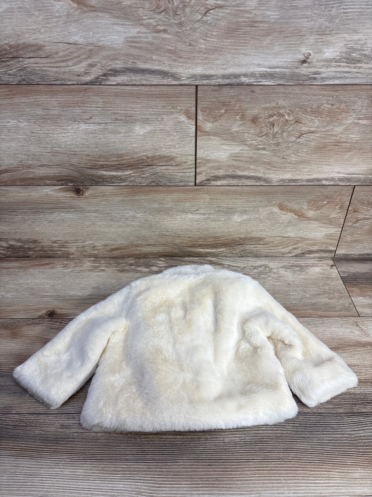 Cat & Jack Faux Fur Jacket Ivory sz 6-9m