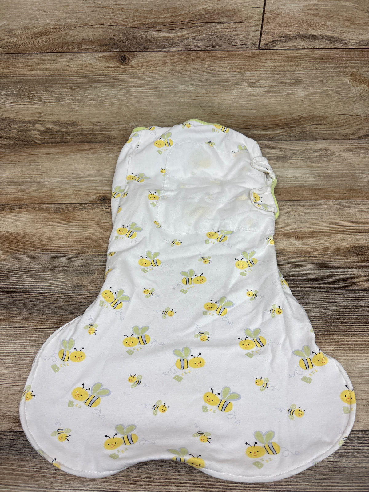 Bee Print Swaddle Wrap White sz 3-12m