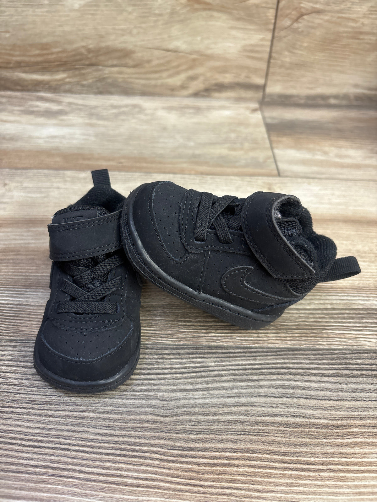 Nike Court Borough Mid TD 'Triple Black' Sneakers sz 2c