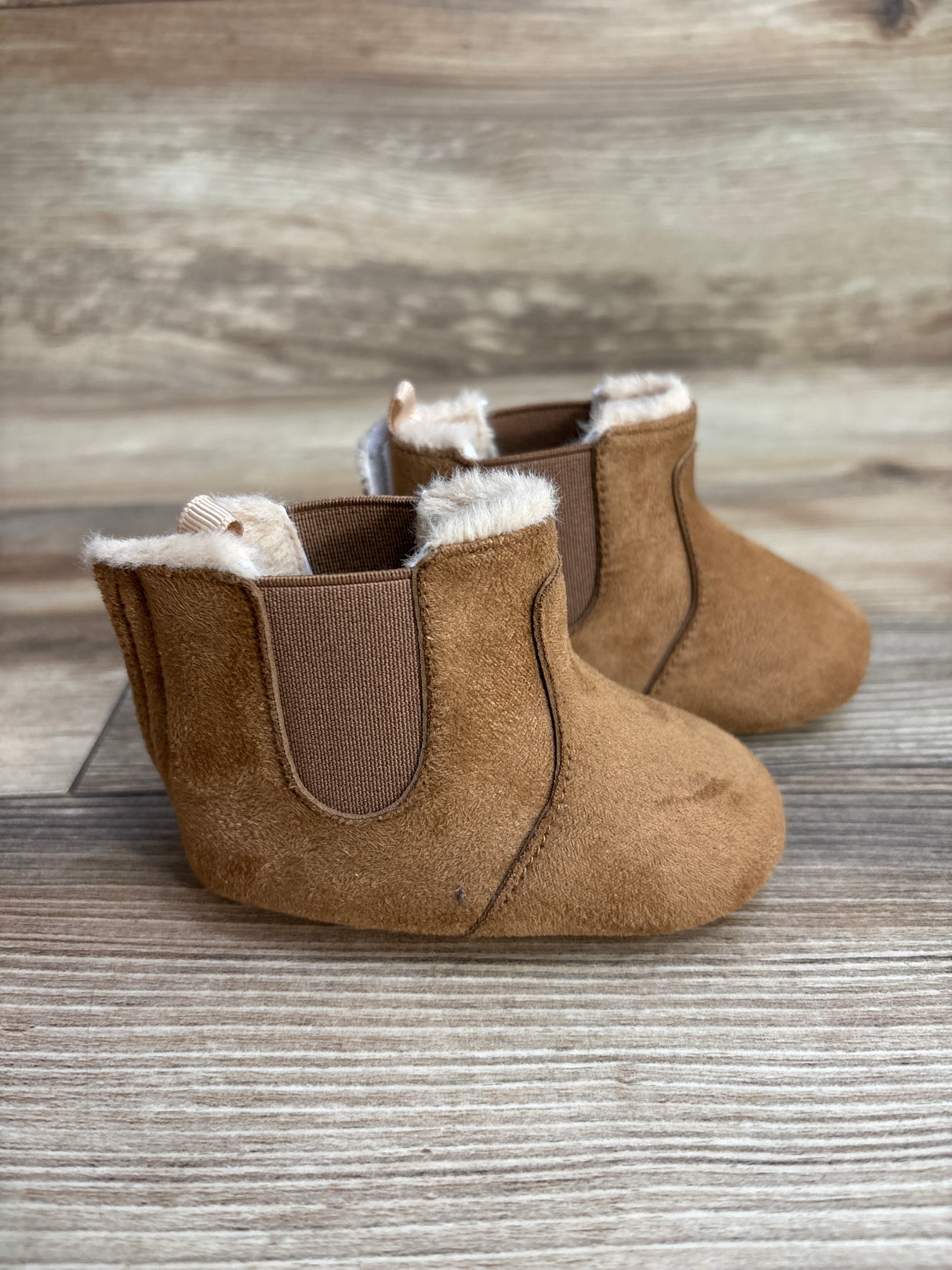 Suede Soft Sole Booties Brown sz 2c