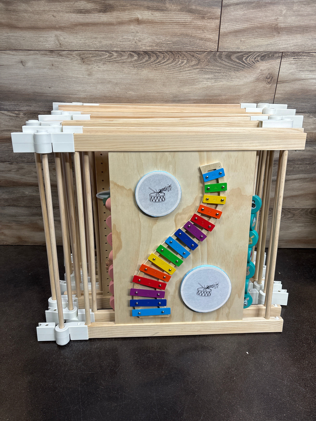 YZNVCG Adjustable Multi-Shape Wooden Play Yard