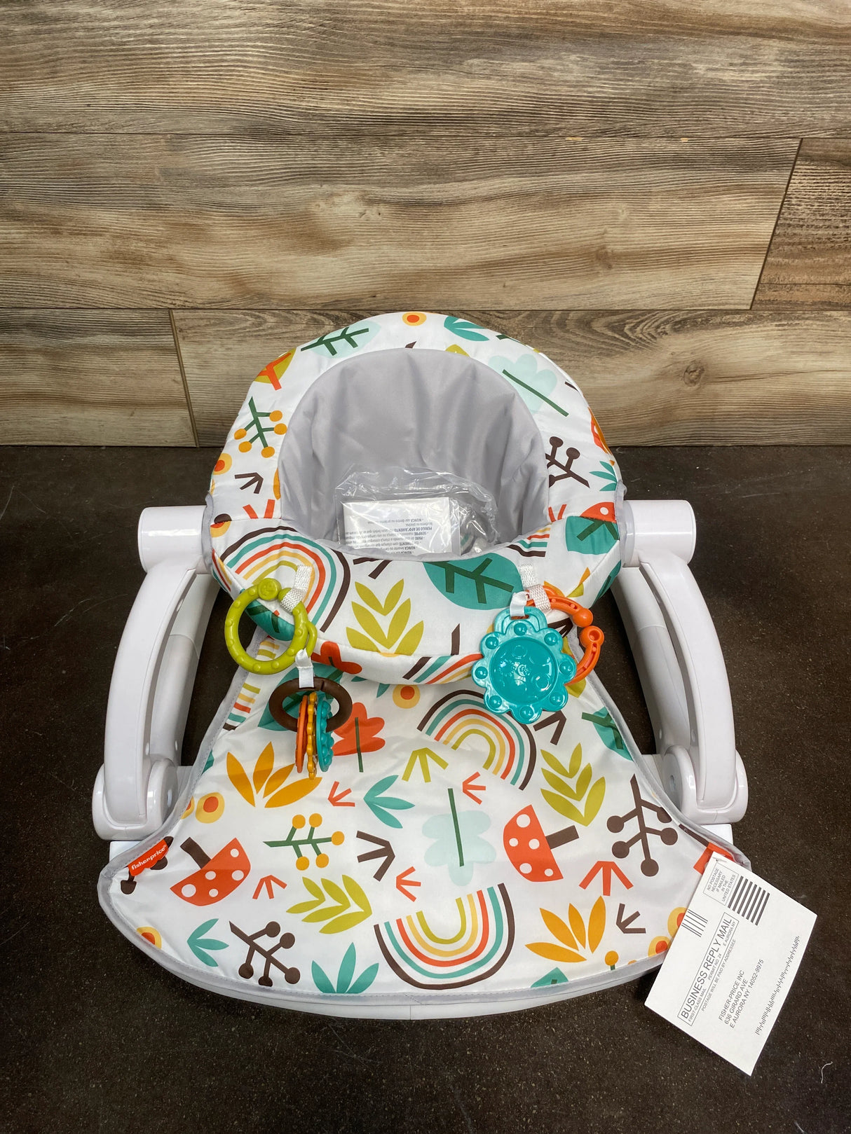 NEW Fisher Price Sit-Me-Up Floor Seat in Rainbow Showers