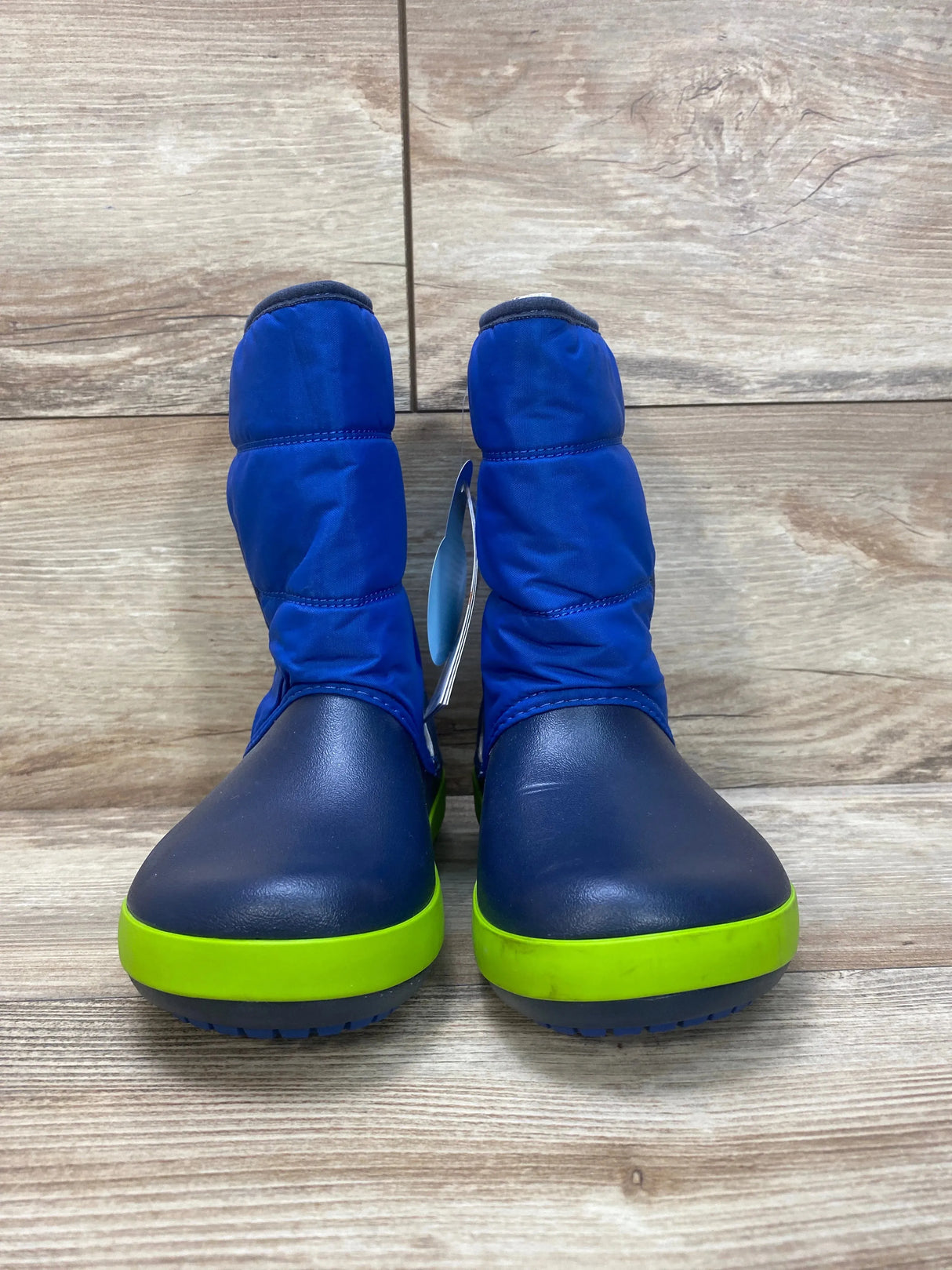 NEW Crocs Lodgepoint Snow Boot Blue sz 1Y