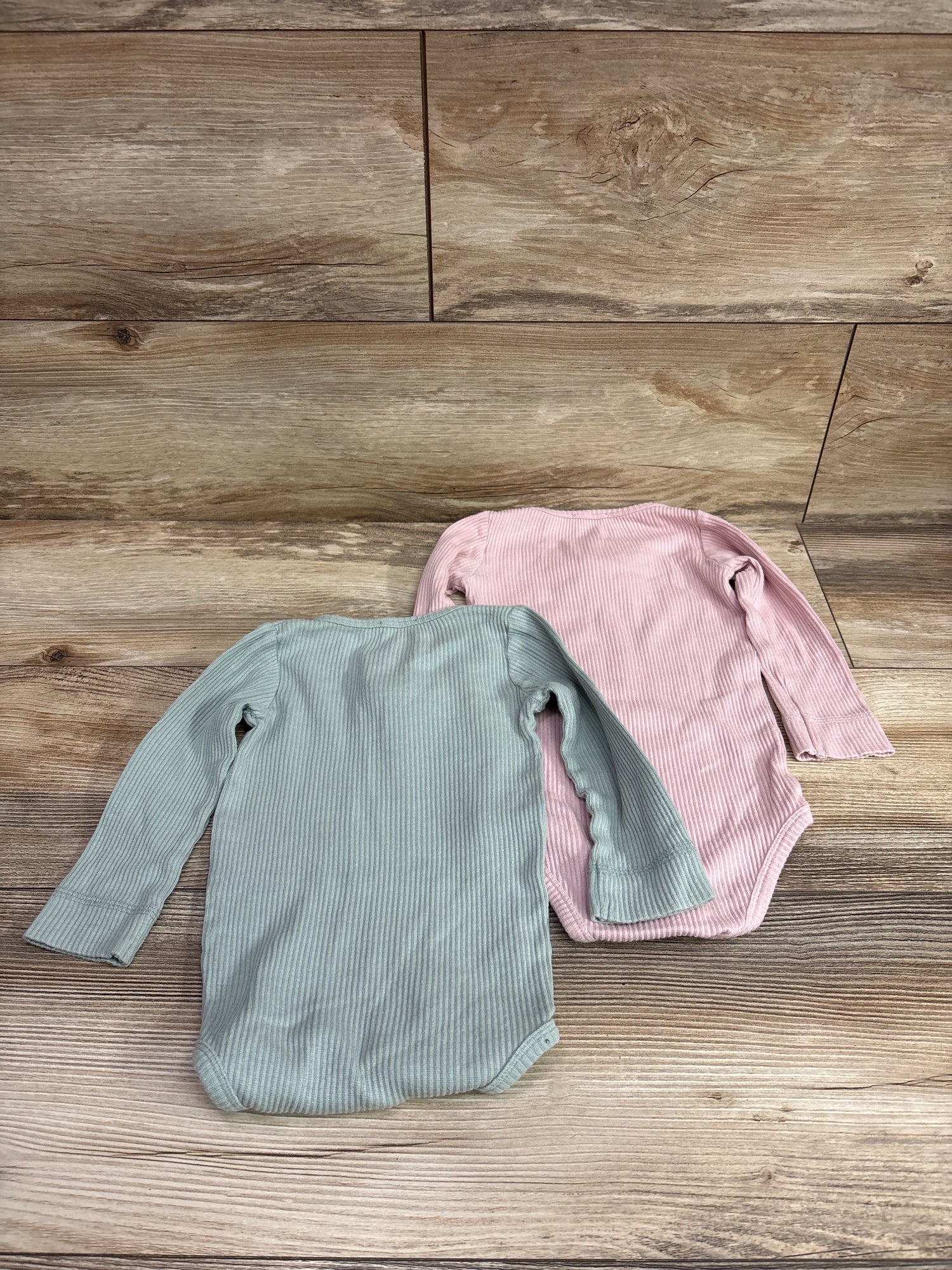 Jamie Kay 2pk Ribbed Long Sleeve Henley Bodysuits Pink/Green sz 2T