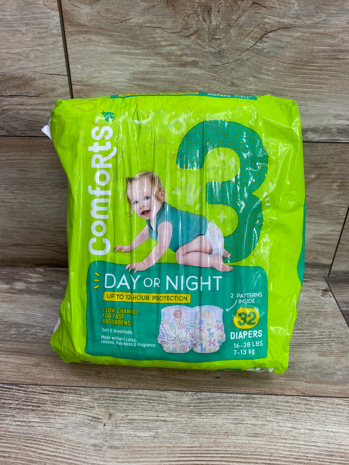 NEW Comforts Day or Night Baby Diapers, Size 3 32ct.